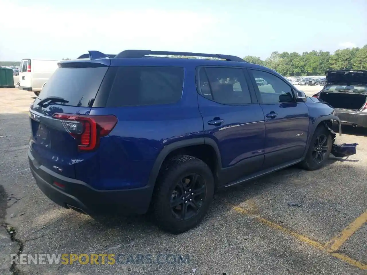 3 Photograph of a damaged car 1GKKNLLS3PZ203161 GMC ACADIA 2023