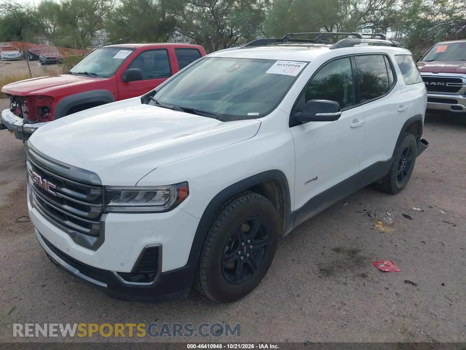 2 Photograph of a damaged car 1GKKNLLS7PZ201834 GMC ACADIA 2023