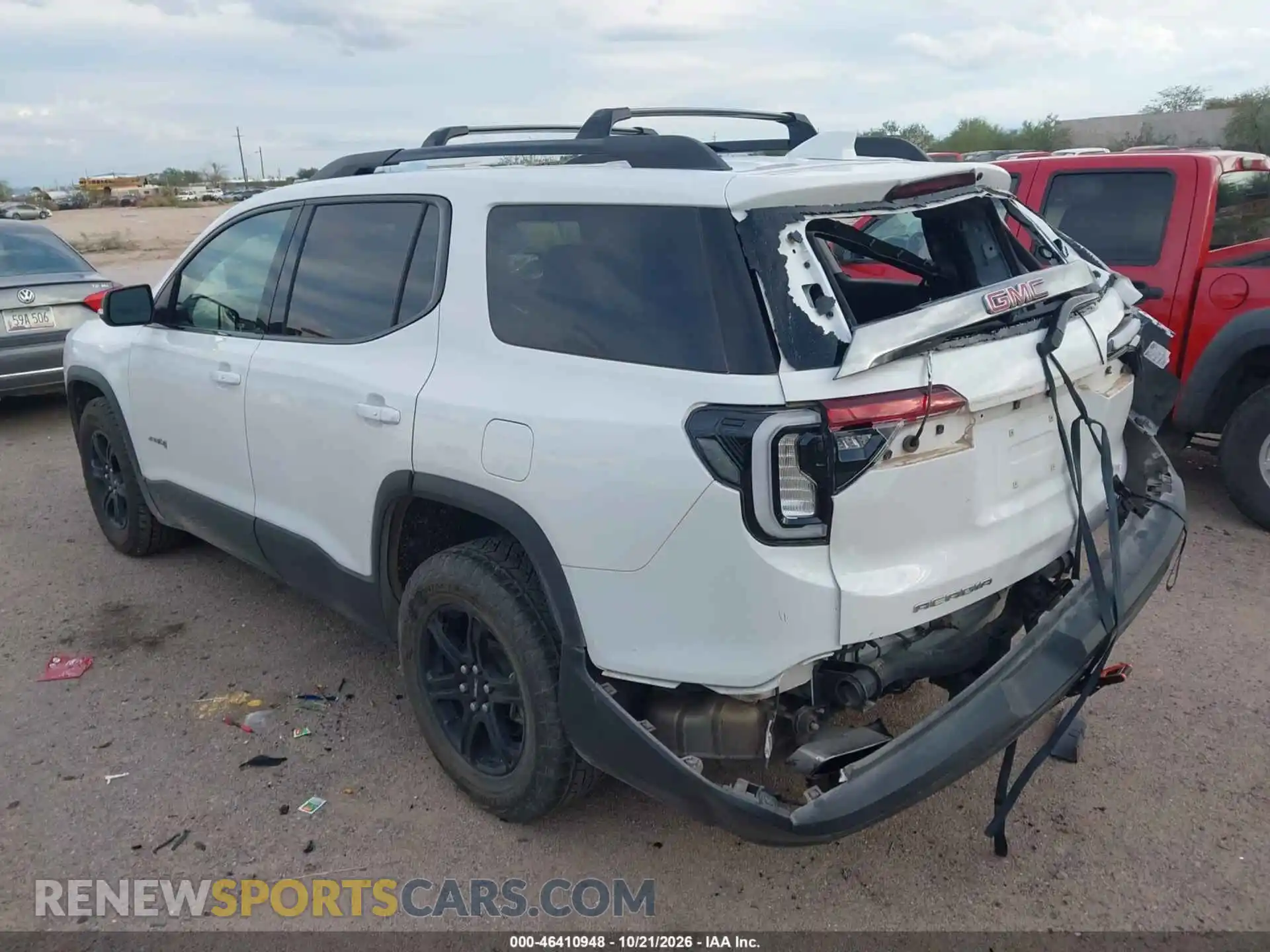 3 Photograph of a damaged car 1GKKNLLS7PZ201834 GMC ACADIA 2023
