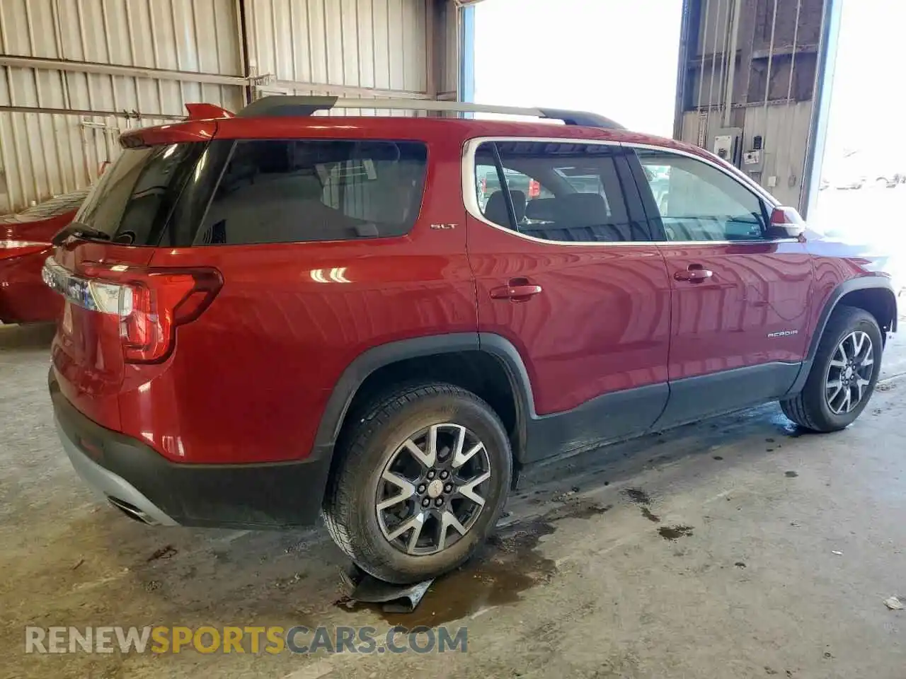 3 Фотография поврежденного автомобиля 1GKKNML41PZ216658 GMC ACADIA 2023