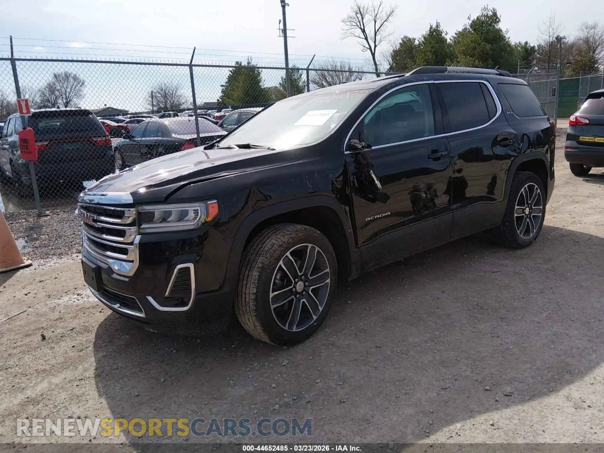 2 Photograph of a damaged car 1GKKNML44PZ105814 GMC ACADIA 2023