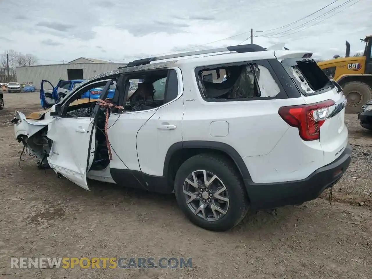 2 Photograph of a damaged car 1GKKNML45PZ233432 GMC ACADIA 2023