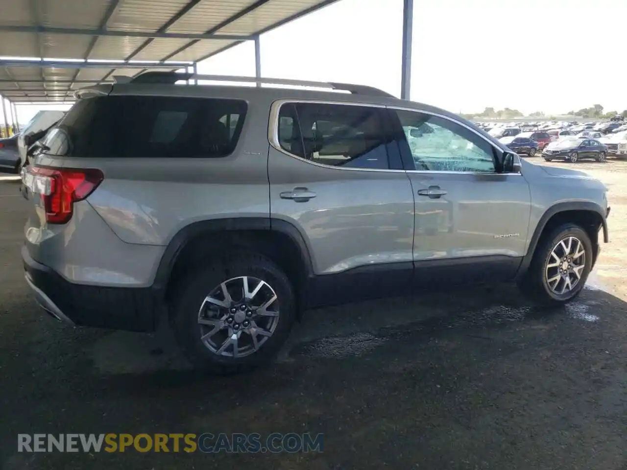 3 Photograph of a damaged car 1GKKNML46PZ116152 GMC ACADIA 2023