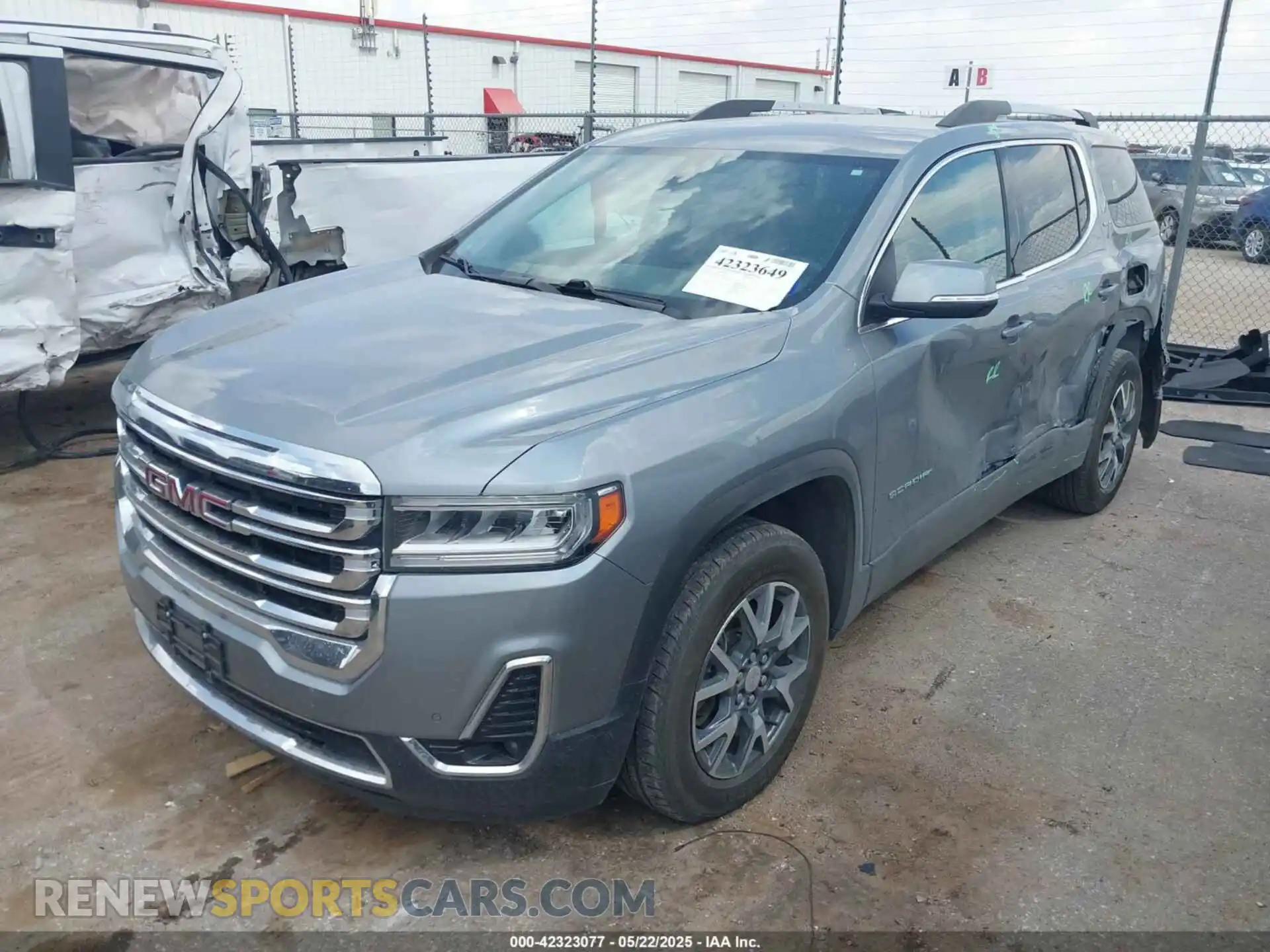 2 Photograph of a damaged car 1GKKNML48PZ163361 GMC ACADIA 2023
