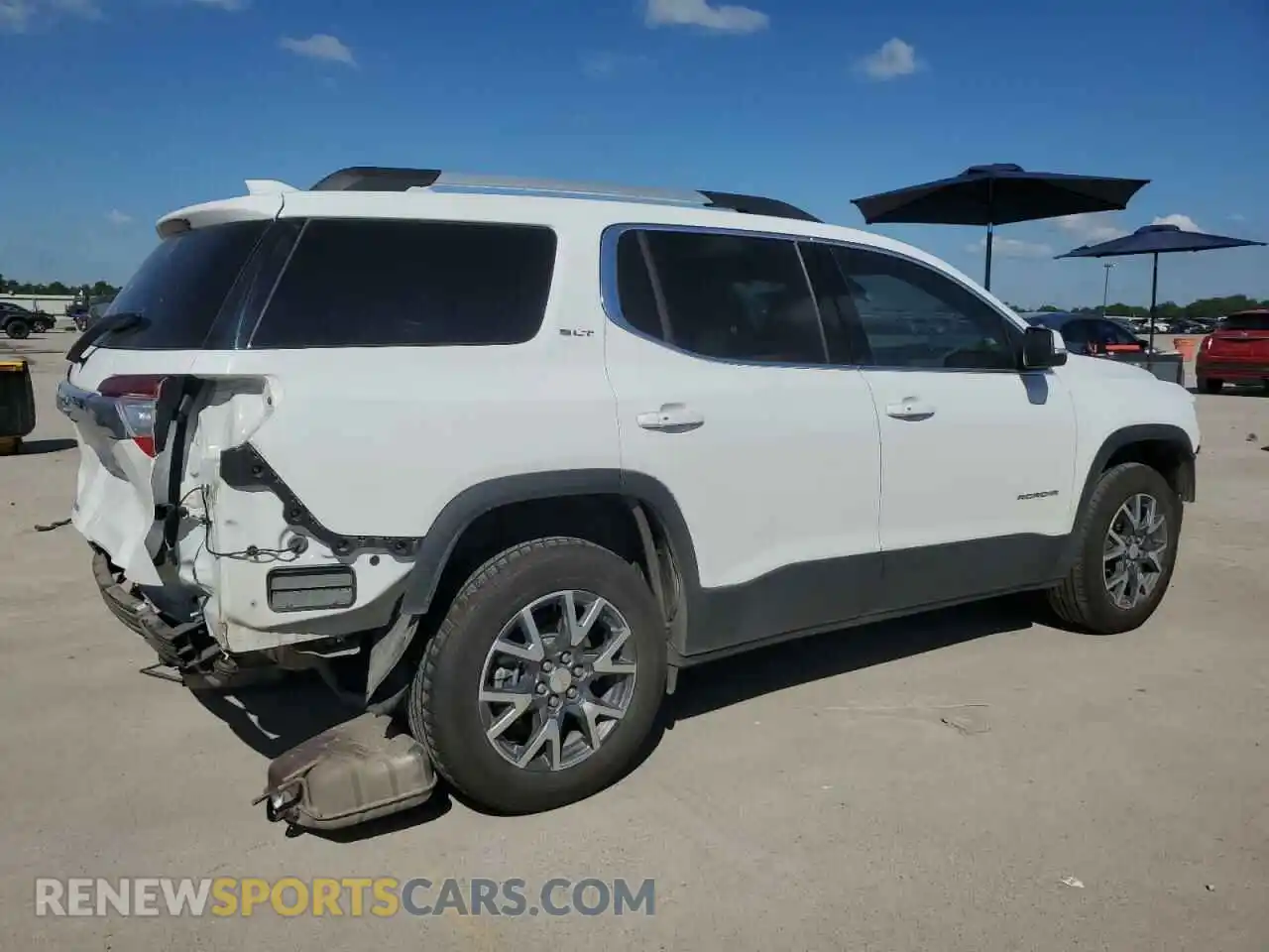 3 Photograph of a damaged car 1GKKNML48PZ238074 GMC ACADIA 2023