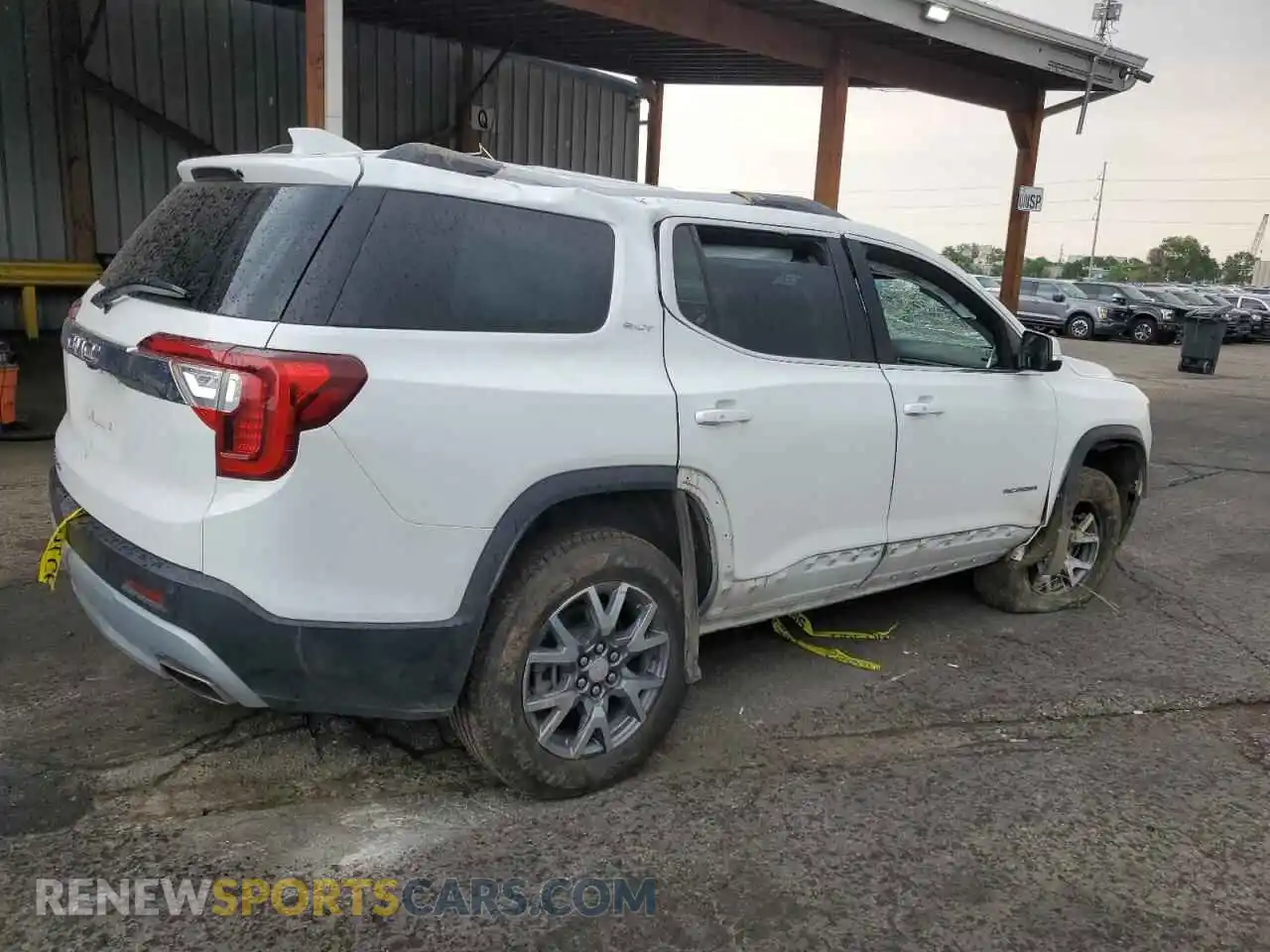 3 Photograph of a damaged car 1GKKNML49PZ126240 GMC ACADIA 2023
