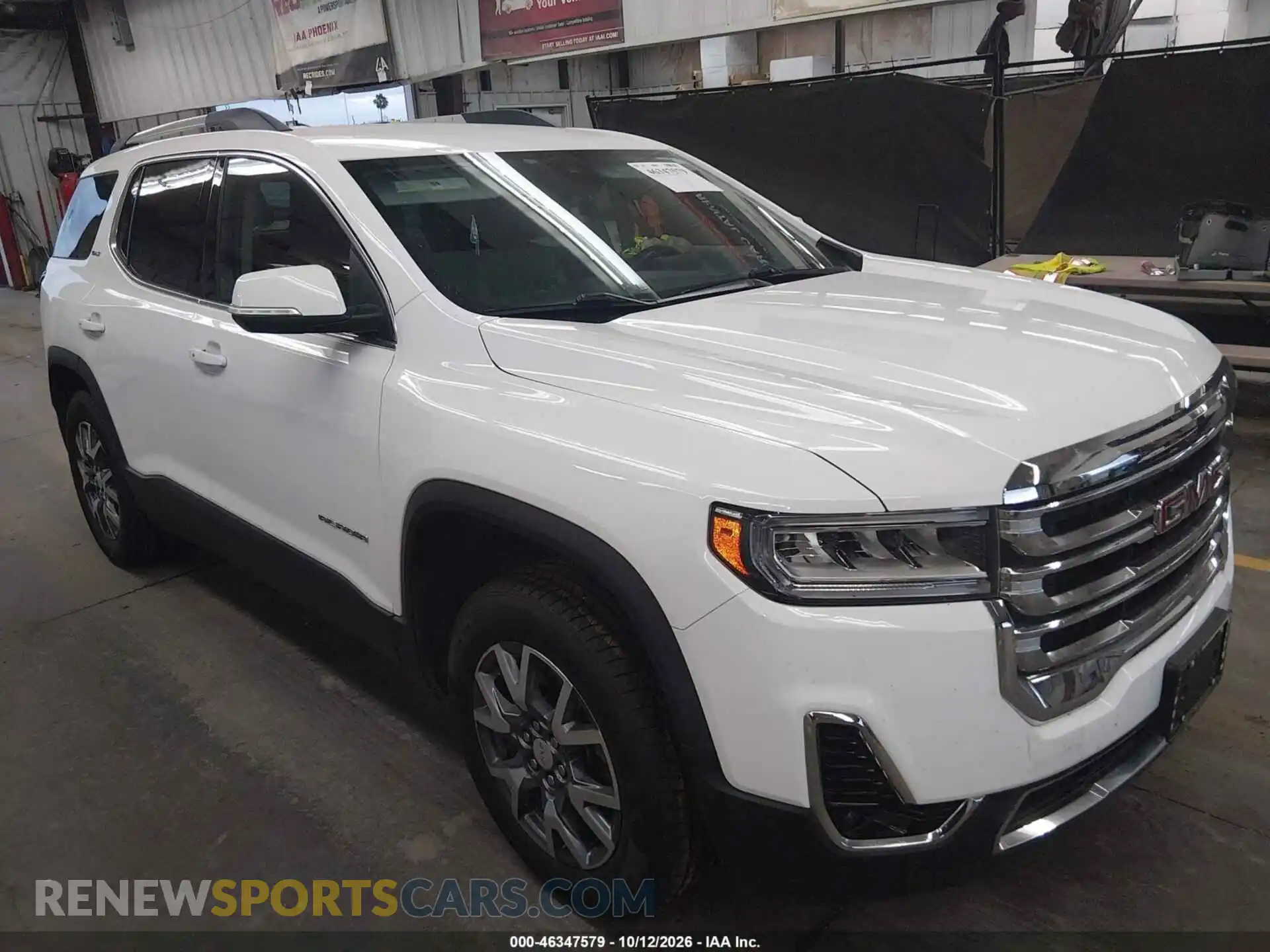 1 Photograph of a damaged car 1GKKNML49PZ227231 GMC ACADIA 2023