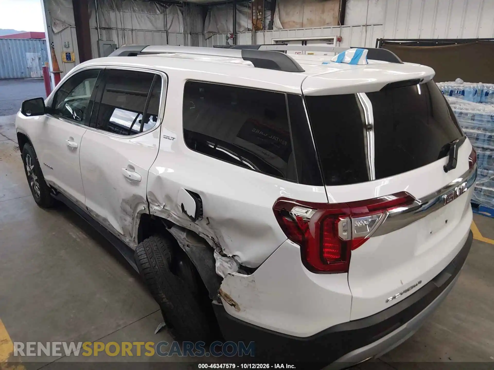 3 Photograph of a damaged car 1GKKNML49PZ227231 GMC ACADIA 2023