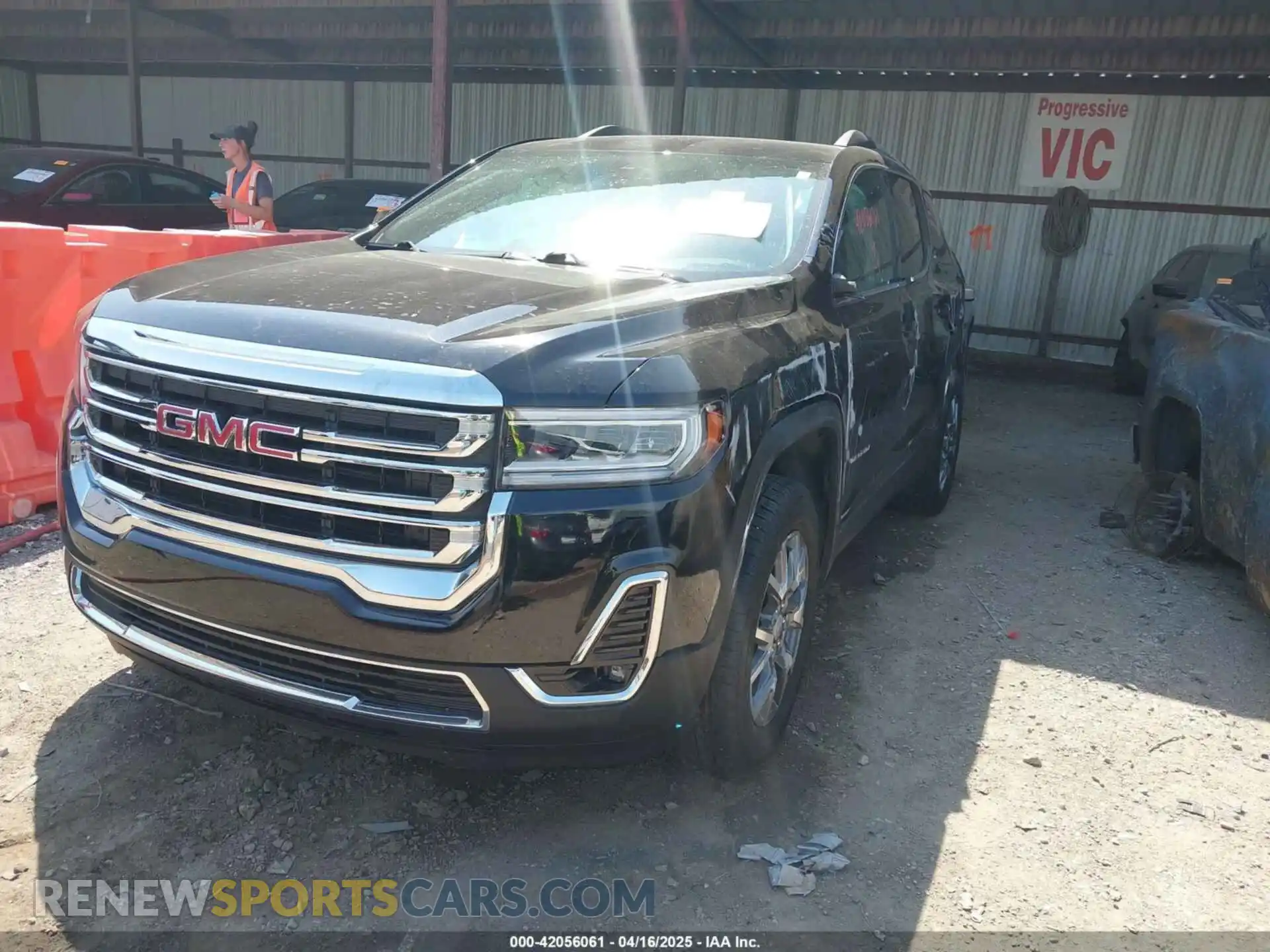 2 Photograph of a damaged car 1GKKNML4XPZ223446 GMC ACADIA 2023