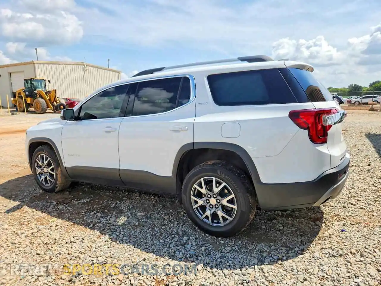 2 Photograph of a damaged car 1GKKNMLS2PZ102926 GMC ACADIA 2023