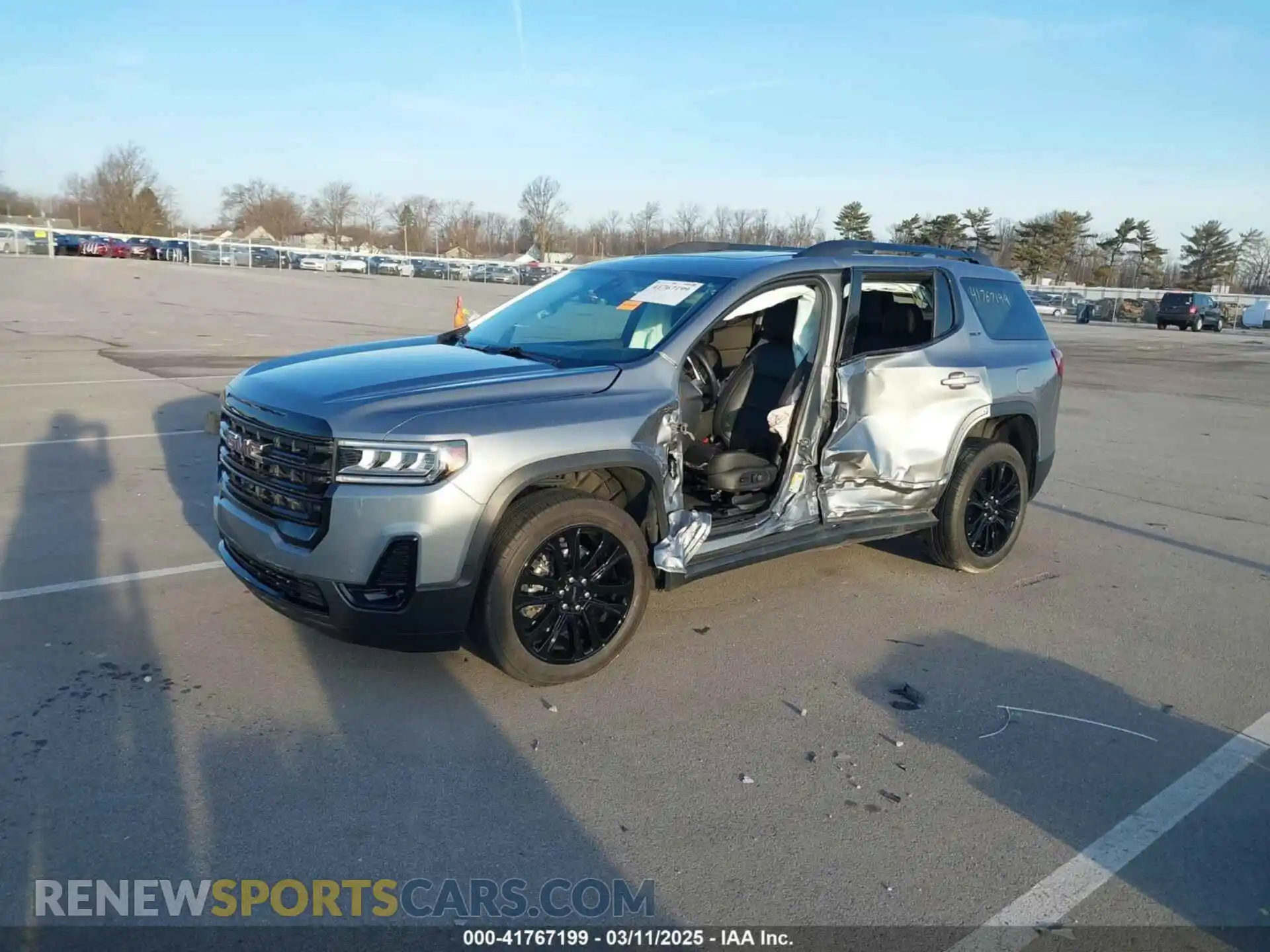 2 Photograph of a damaged car 1GKKNMLS8PZ212914 GMC ACADIA 2023