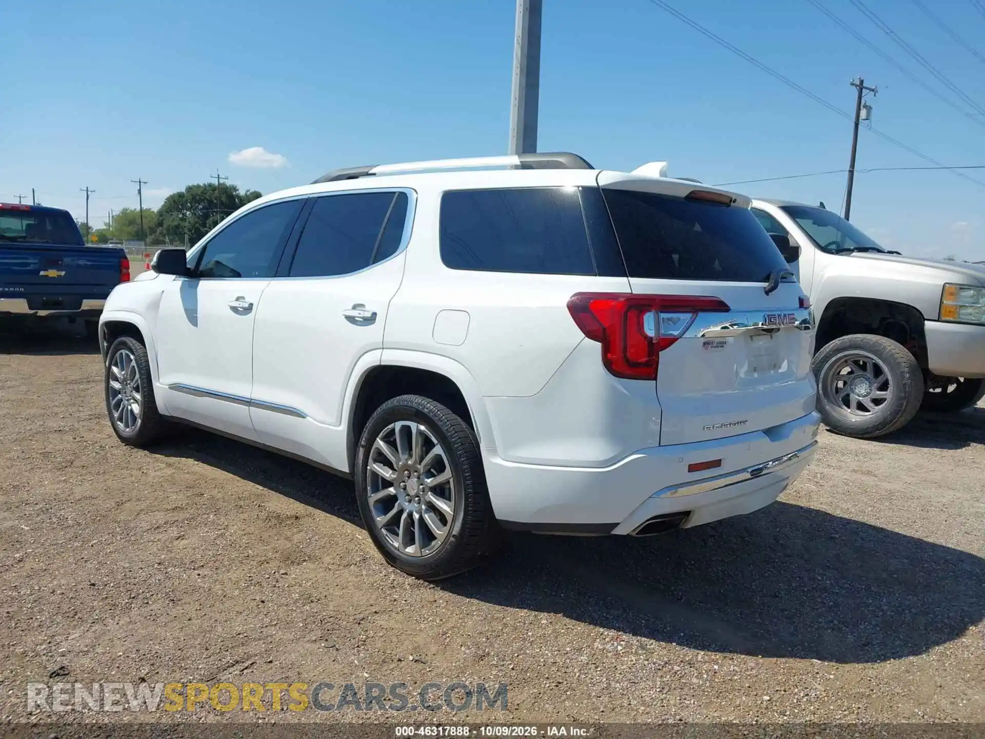 3 Photograph of a damaged car 1GKKNPLS3PZ143227 GMC ACADIA 2023