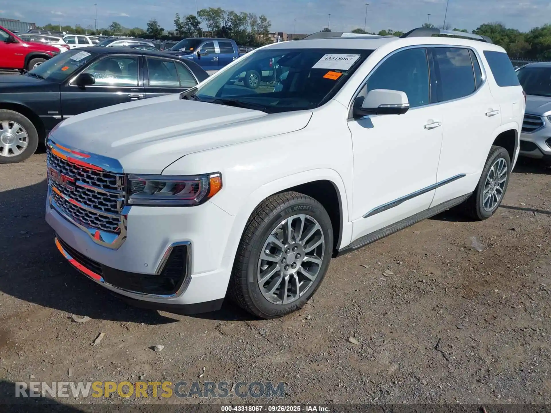 2 fotografías del automóvil dañado 1GKKNPLS8PZ265193 GMC ACADIA 2023