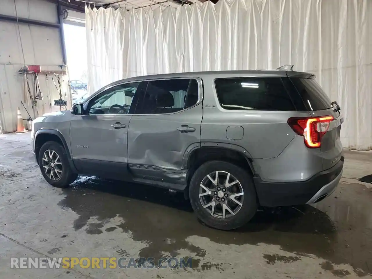 2 Photograph of a damaged car 1GKKNRL41PZ110336 GMC ACADIA 2023