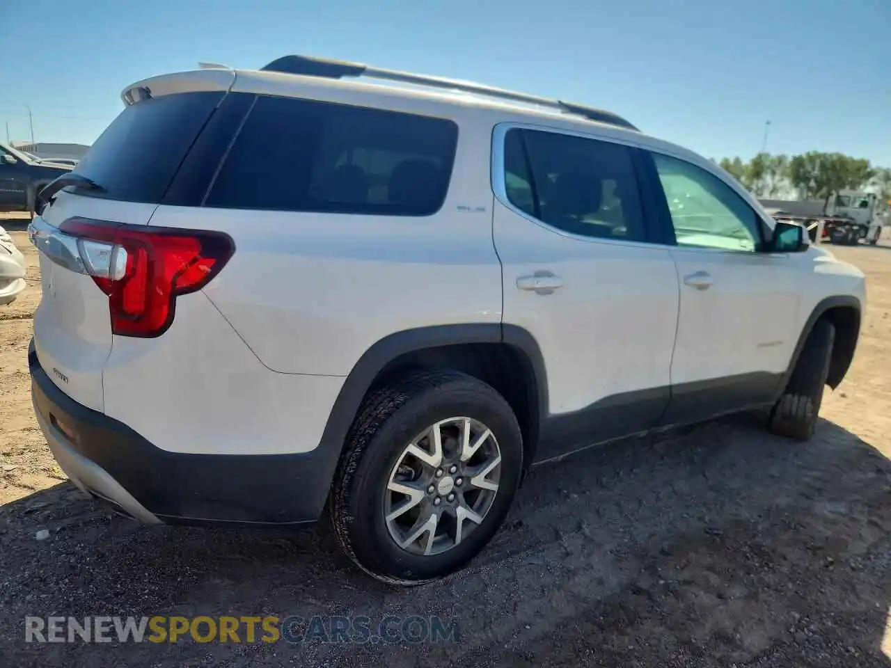 3 Фотография поврежденного автомобиля 1GKKNRL47PZ127464 GMC ACADIA 2023