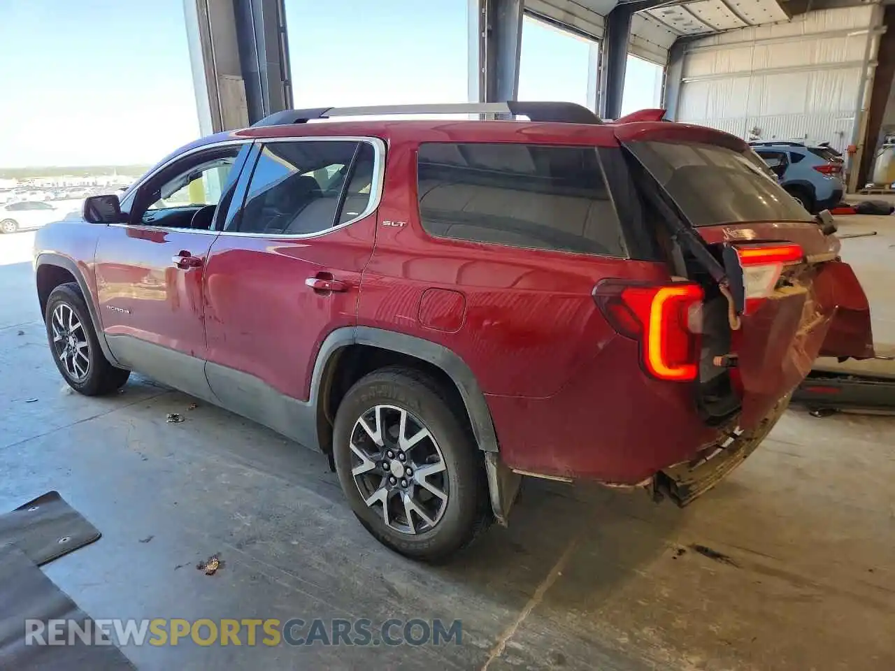 2 Photograph of a damaged car 1GKKNULS2PZ260702 GMC ACADIA 2023