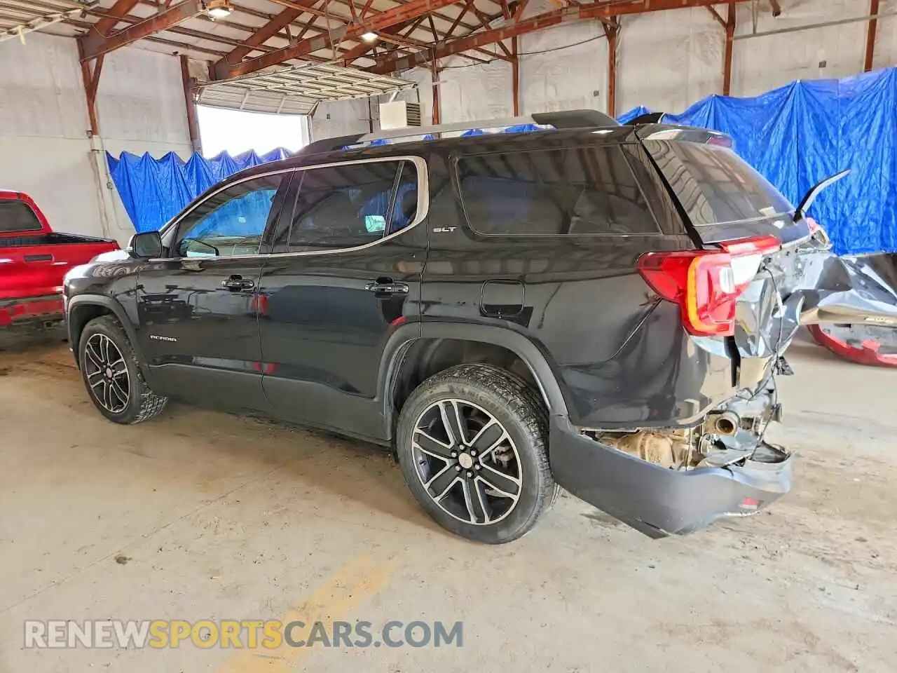 2 fotografías del automóvil dañado 1GKKNULS8PZ224352 GMC ACADIA 2023