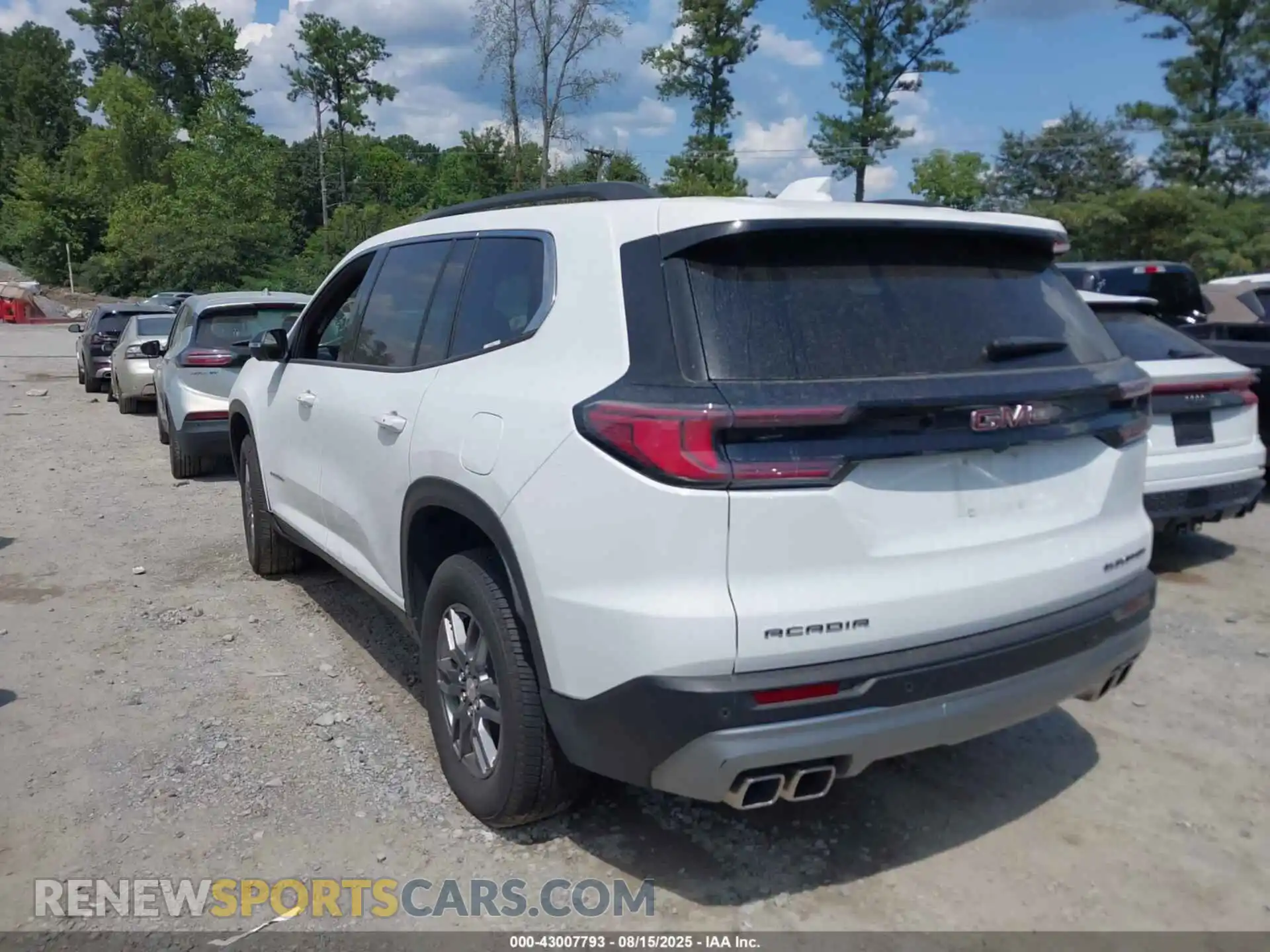 3 Photograph of a damaged car 1GKENKRSXSJ159987 GMC ACADIA 2025
