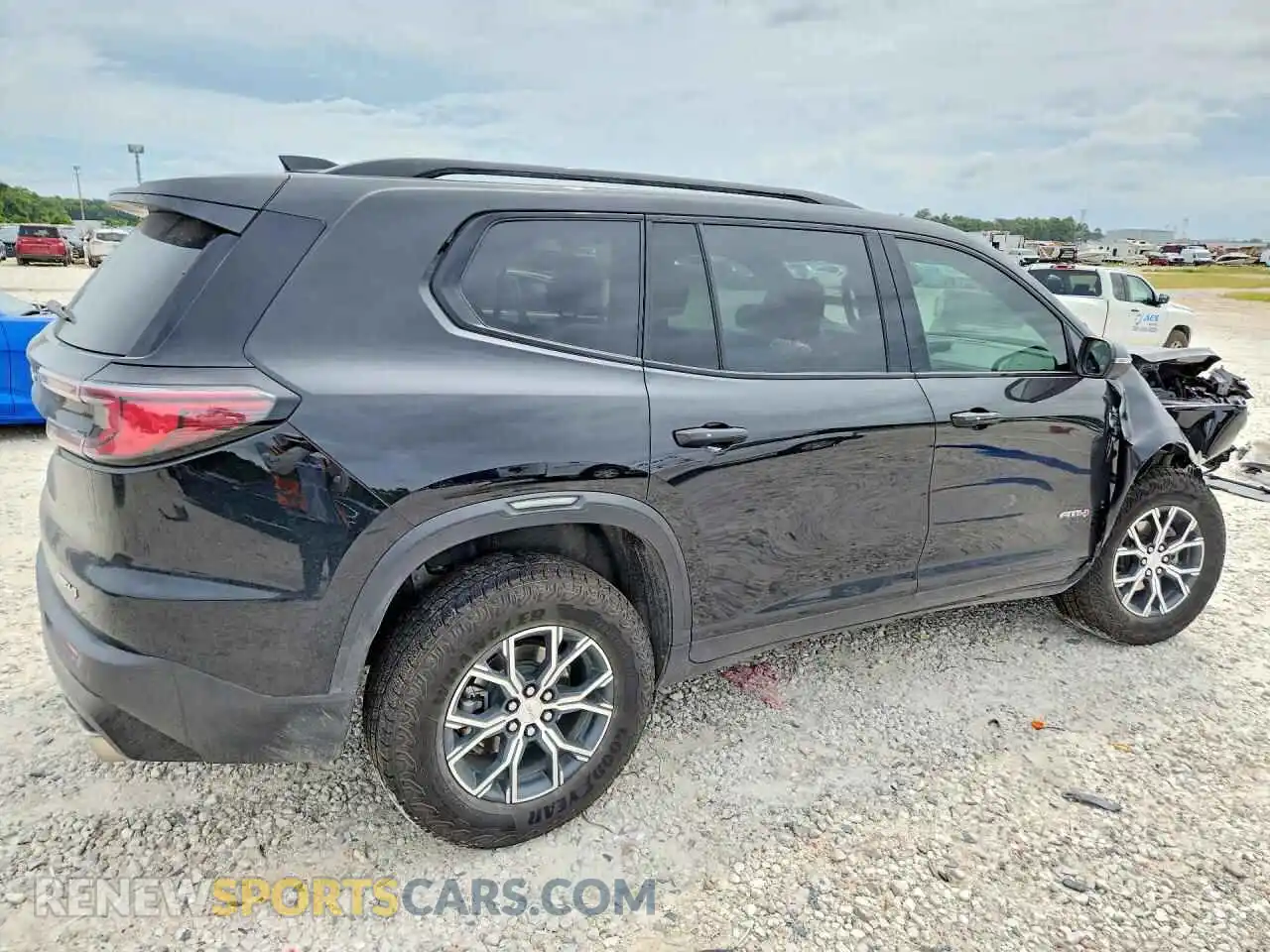 3 Фотография поврежденного автомобиля 1GKENPRS3SJ121305 GMC ACADIA 2025