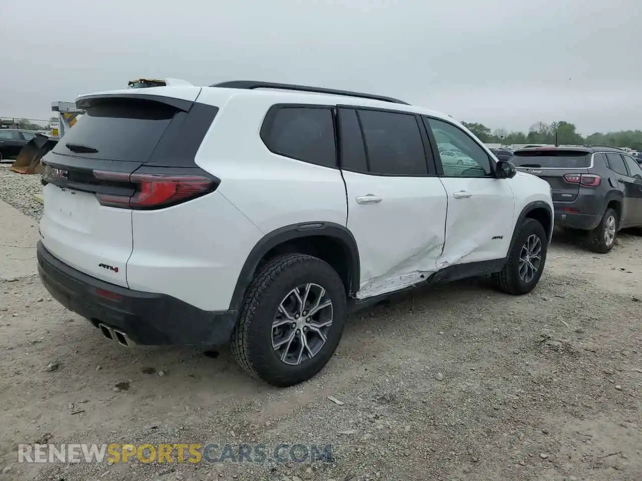 3 Photograph of a damaged car 1GKENPRS3SJ216074 GMC ACADIA 2025