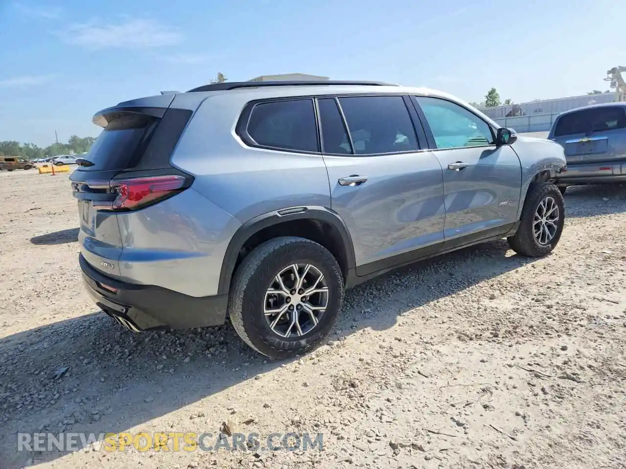 3 Photograph of a damaged car 1GKENPRS7SJ179188 GMC ACADIA 2025