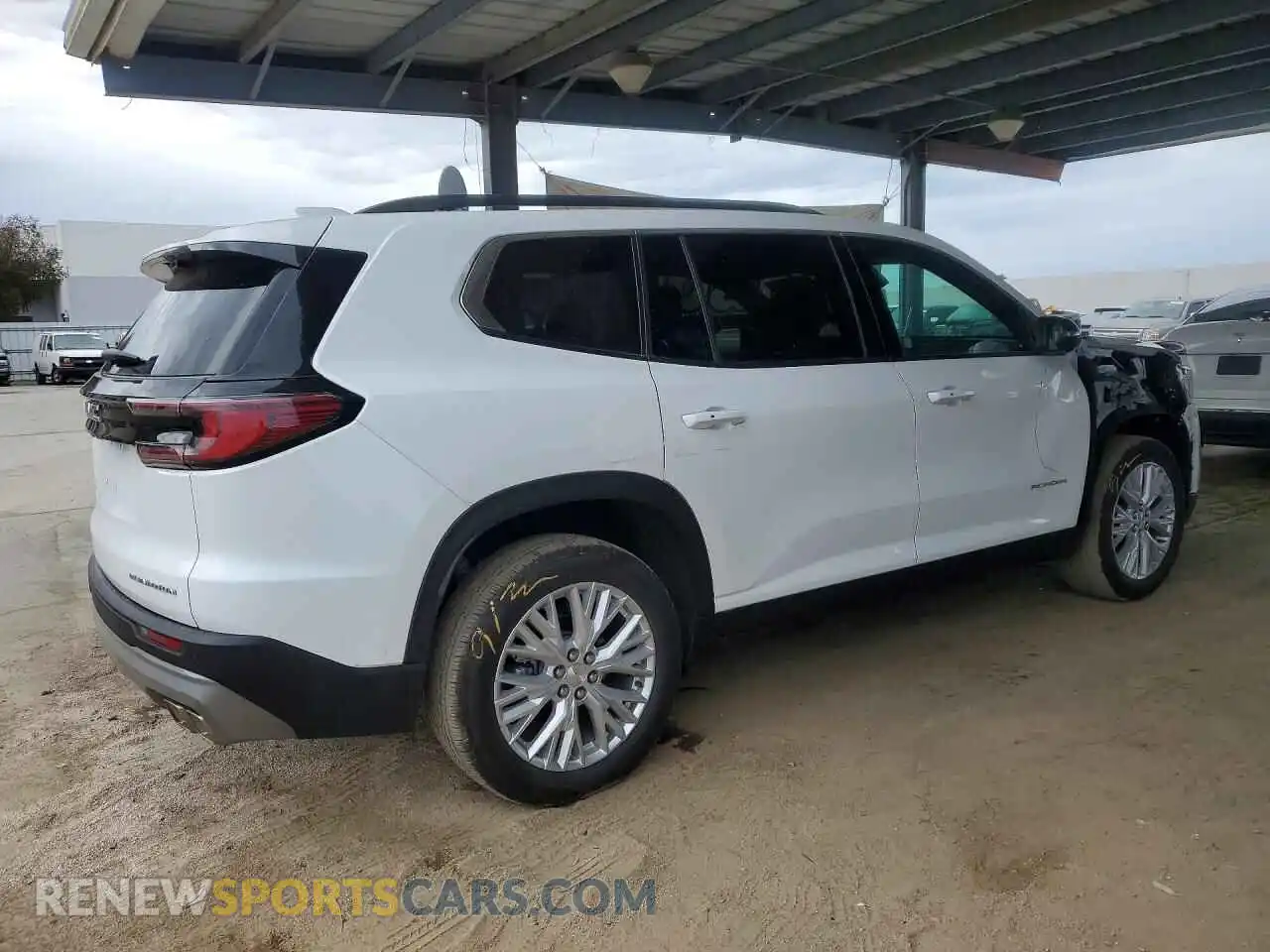 3 Фотография поврежденного автомобиля 1GKENKKS2TJ223709 GMC ACADIA 2026