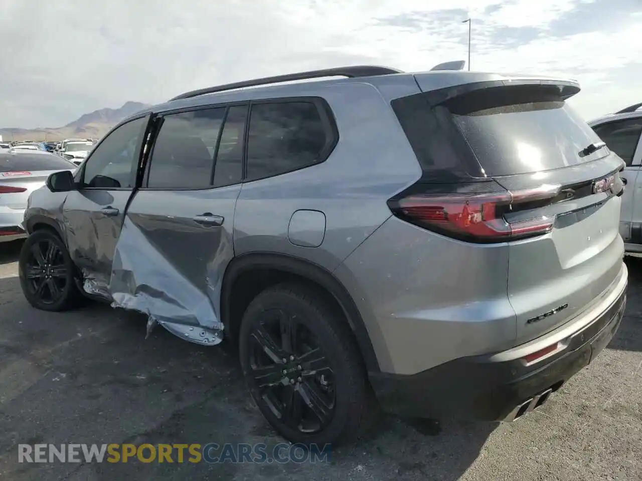 2 fotografías del automóvil dañado 1GKENKRS9SJ148141 GMC ACADIA ELE 2025