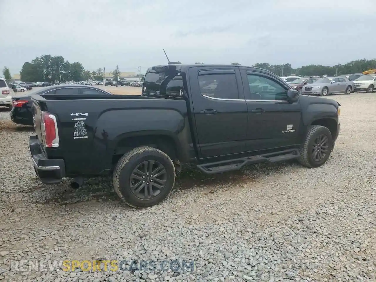3 fotografías del automóvil dañado 1GTG6CEN6K1330189 GMC CANYON 2019