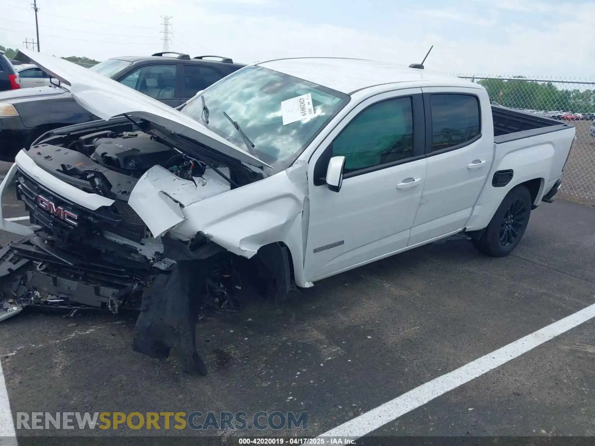 2 Photograph of a damaged car 1GTG5CEN0M1272652 GMC CANYON 2021