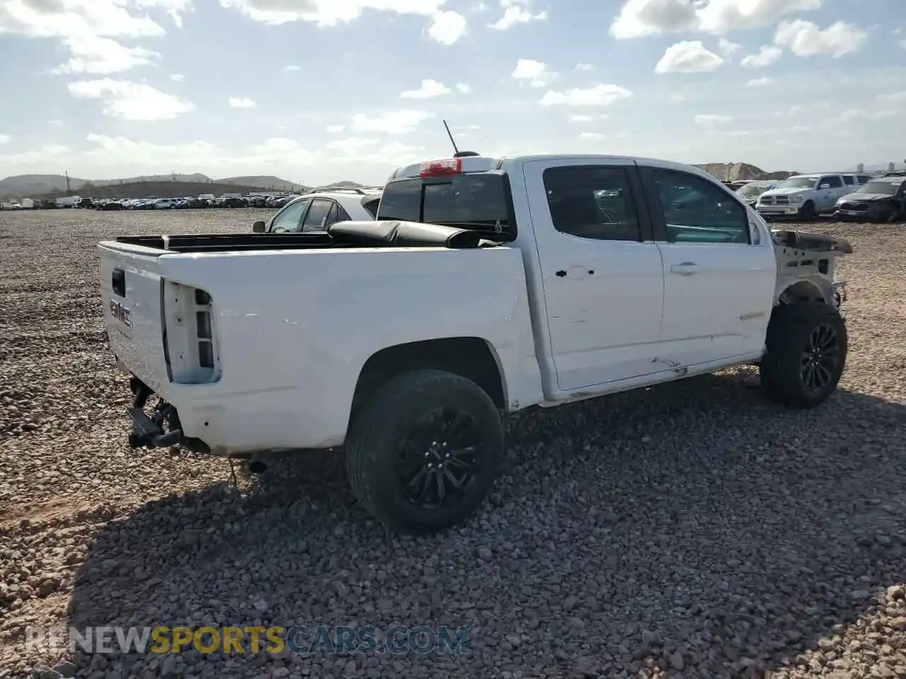 3 Photograph of a damaged car 1GTG5CEN2M1176523 GMC CANYON 2021