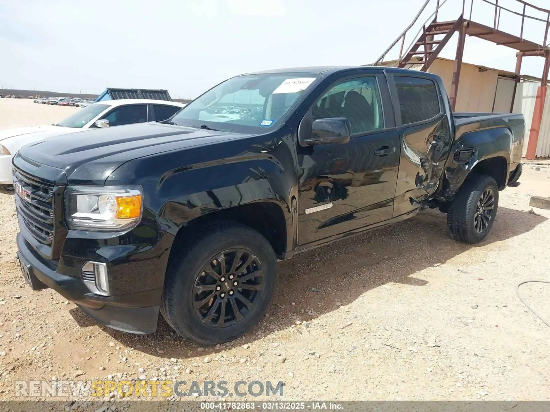 2 Photograph of a damaged car 1GTG5CEN4M1290149 GMC CANYON 2021