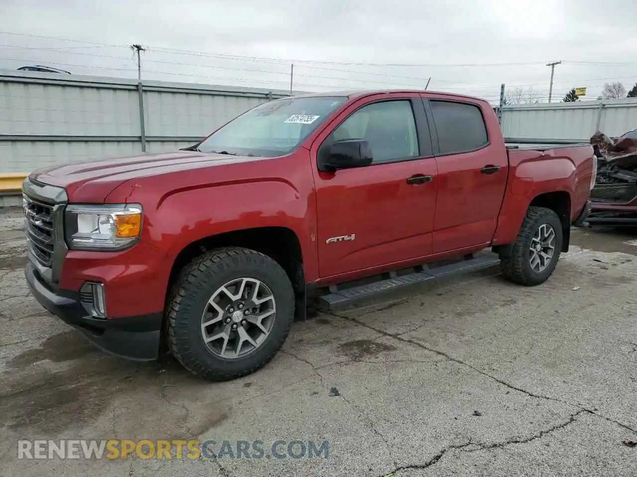 1 Photograph of a damaged car 1GTG6FENXM1185842 GMC CANYON 2021