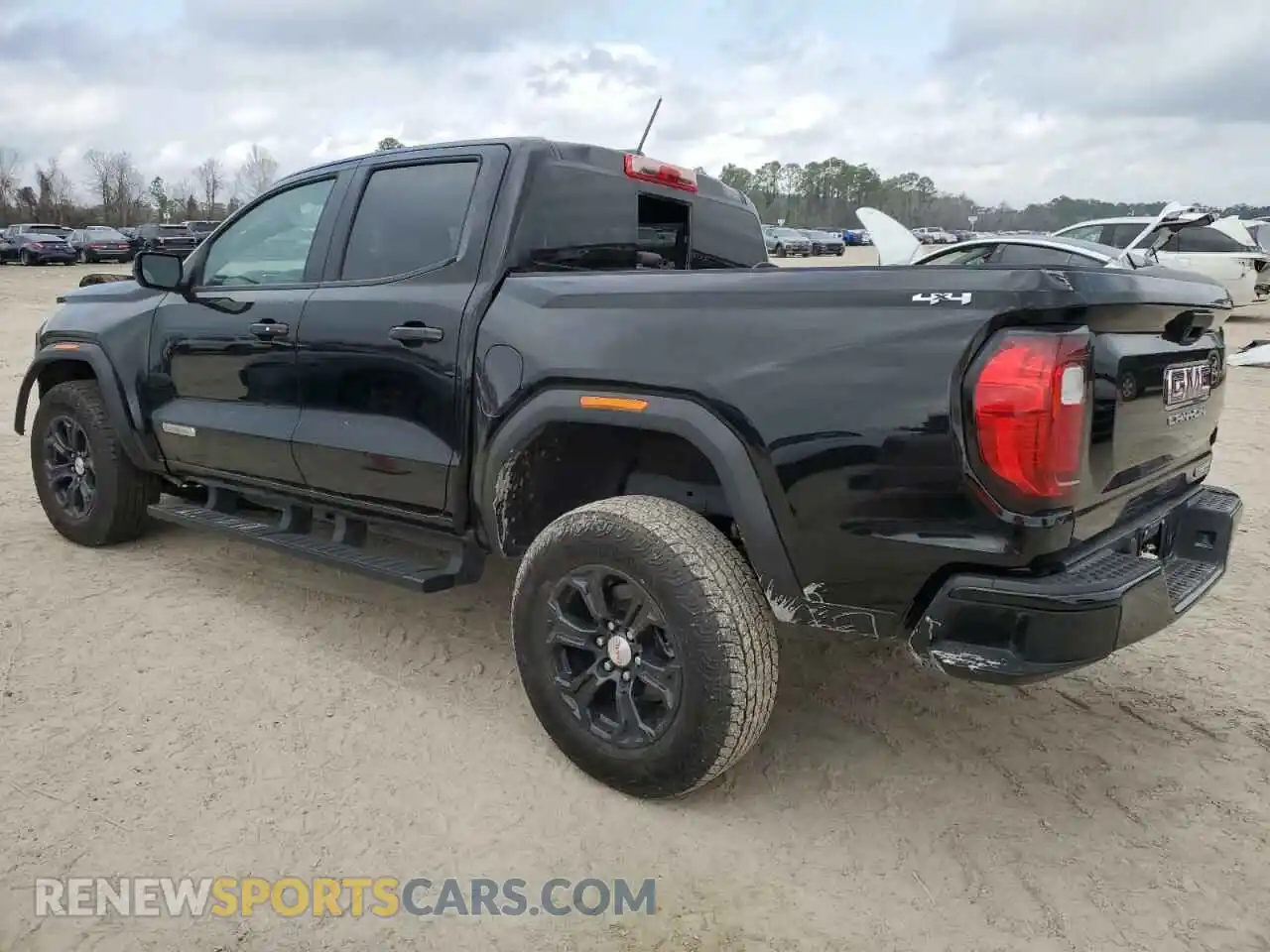 2 fotografías del automóvil dañado 1GTP6BEK4P1194765 GMC CANYON 2023