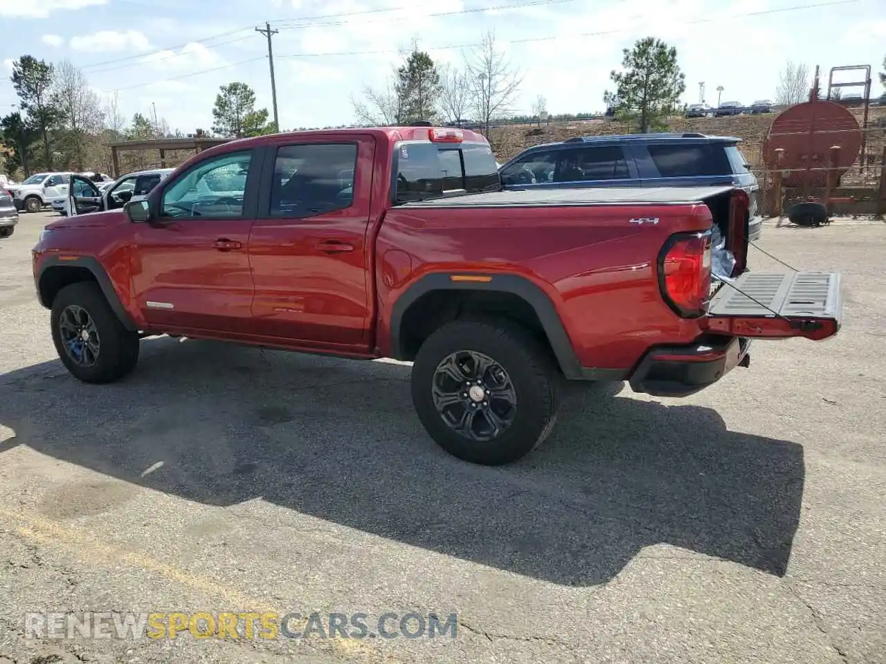 2 Фотография поврежденного автомобиля 1GTP6BEK7R1141626 GMC CANYON 2024