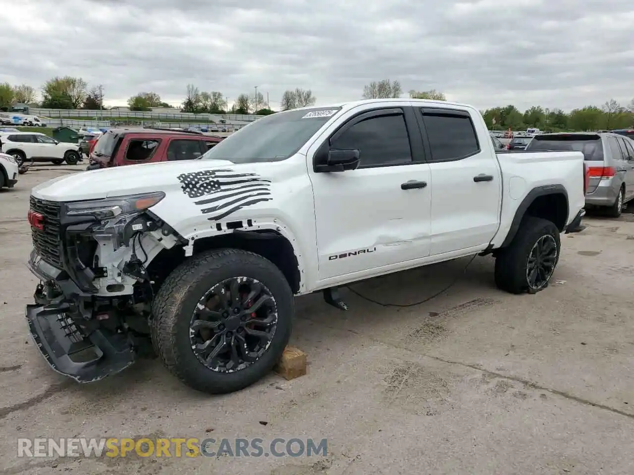 1 Photograph of a damaged car 1GTP6FEK1R1167744 GMC CANYON 2024