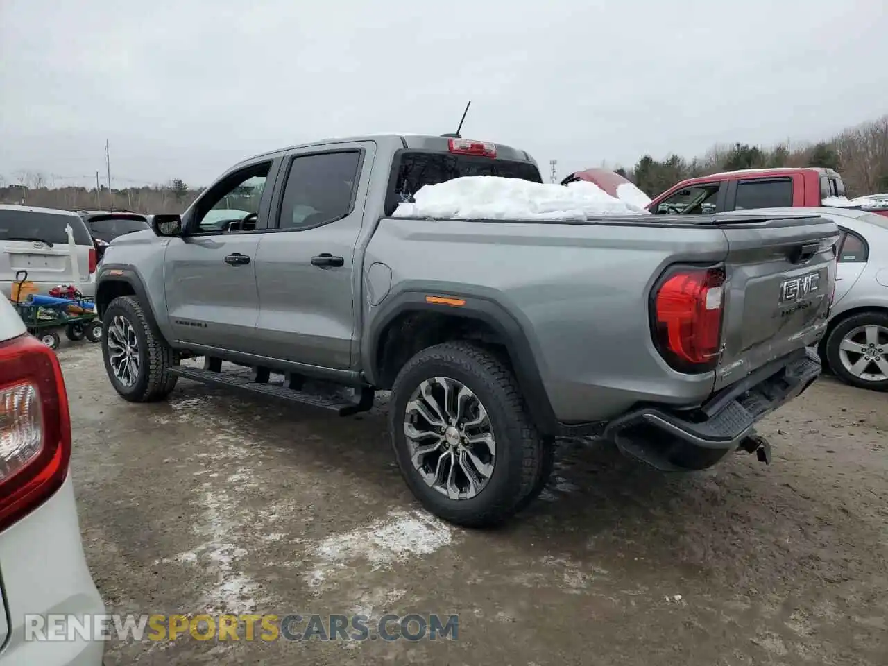 2 Photograph of a damaged car 1GTP6FEK9R1152215 GMC CANYON 2024