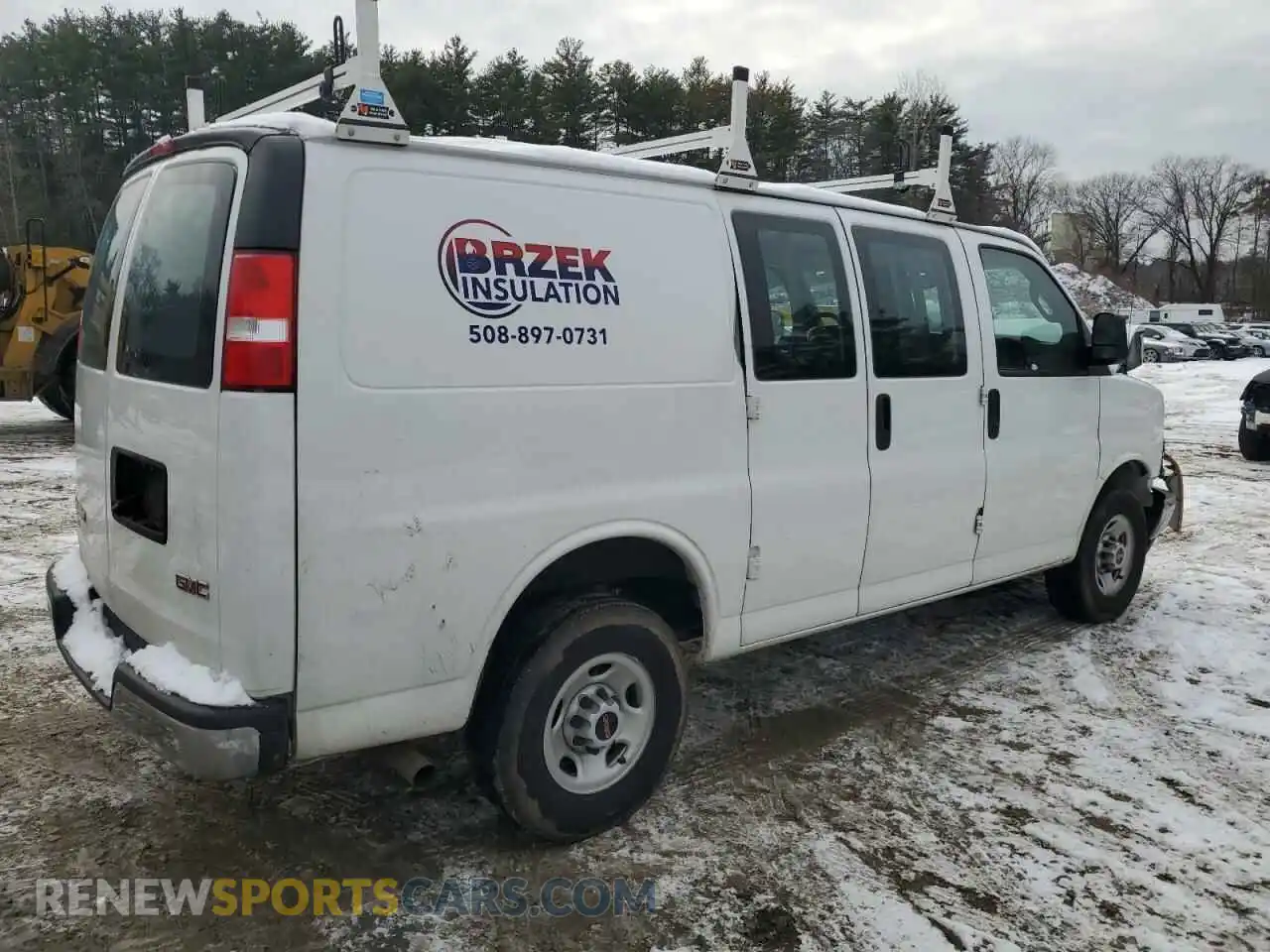 3 Photograph of a damaged car 1GTW7AFP4P1188784 GMC SAVANA 2023