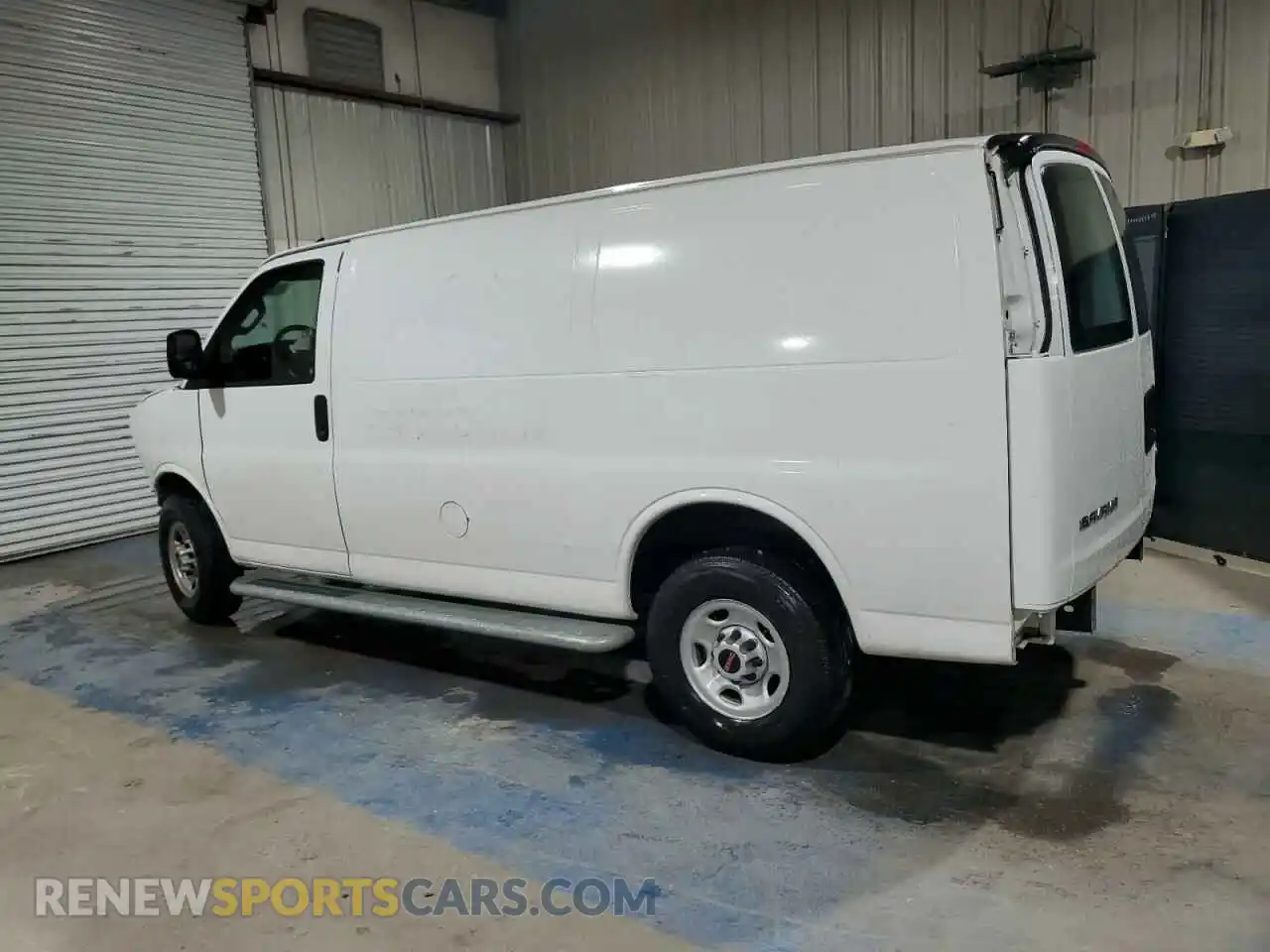 2 Photograph of a damaged car 1GTW7AFP3R1189346 GMC SAVANA 2024