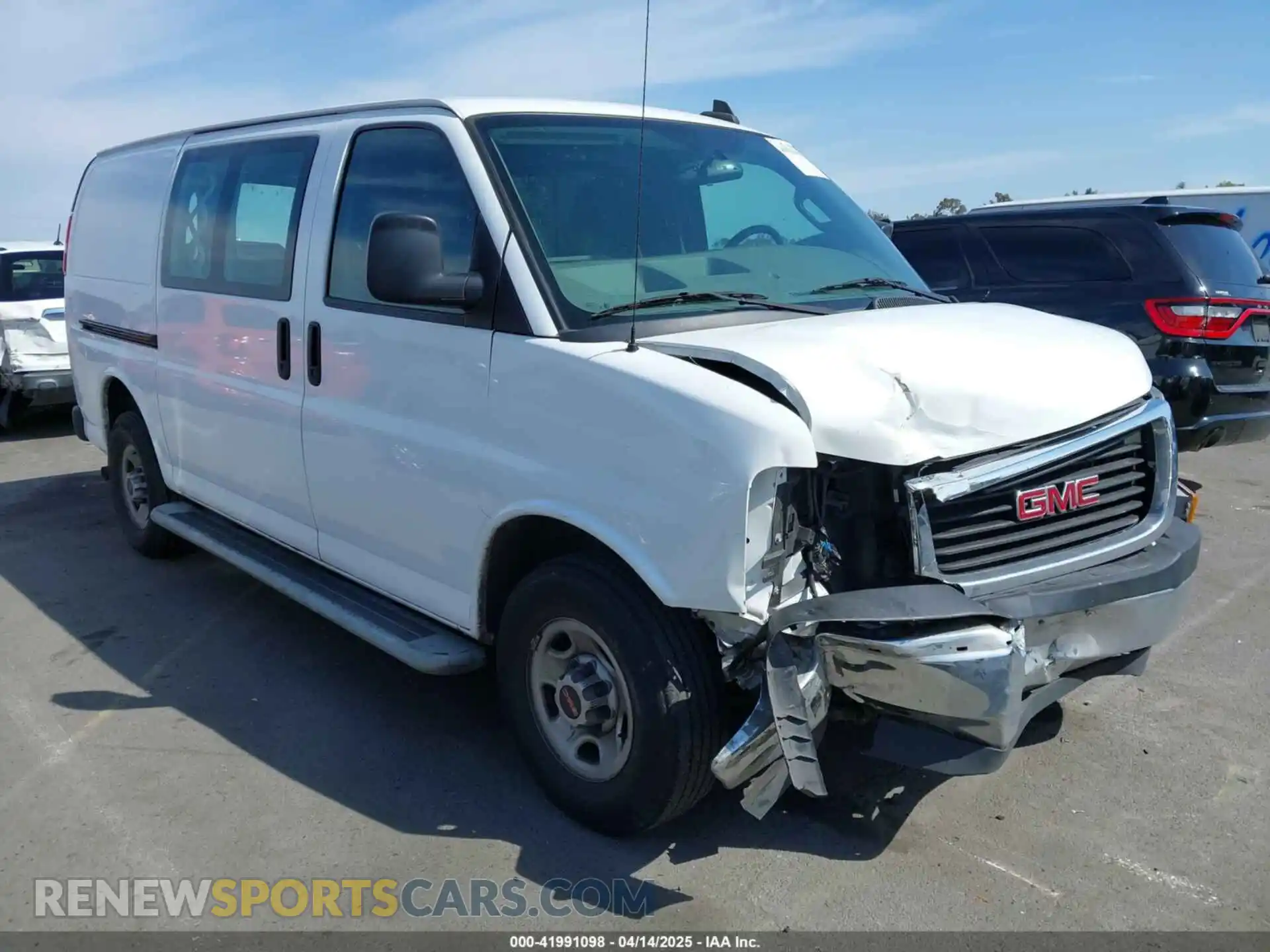 1 Photograph of a damaged car 1GTW7AFP9M1300278 GMC SAVANA CARGO 2021