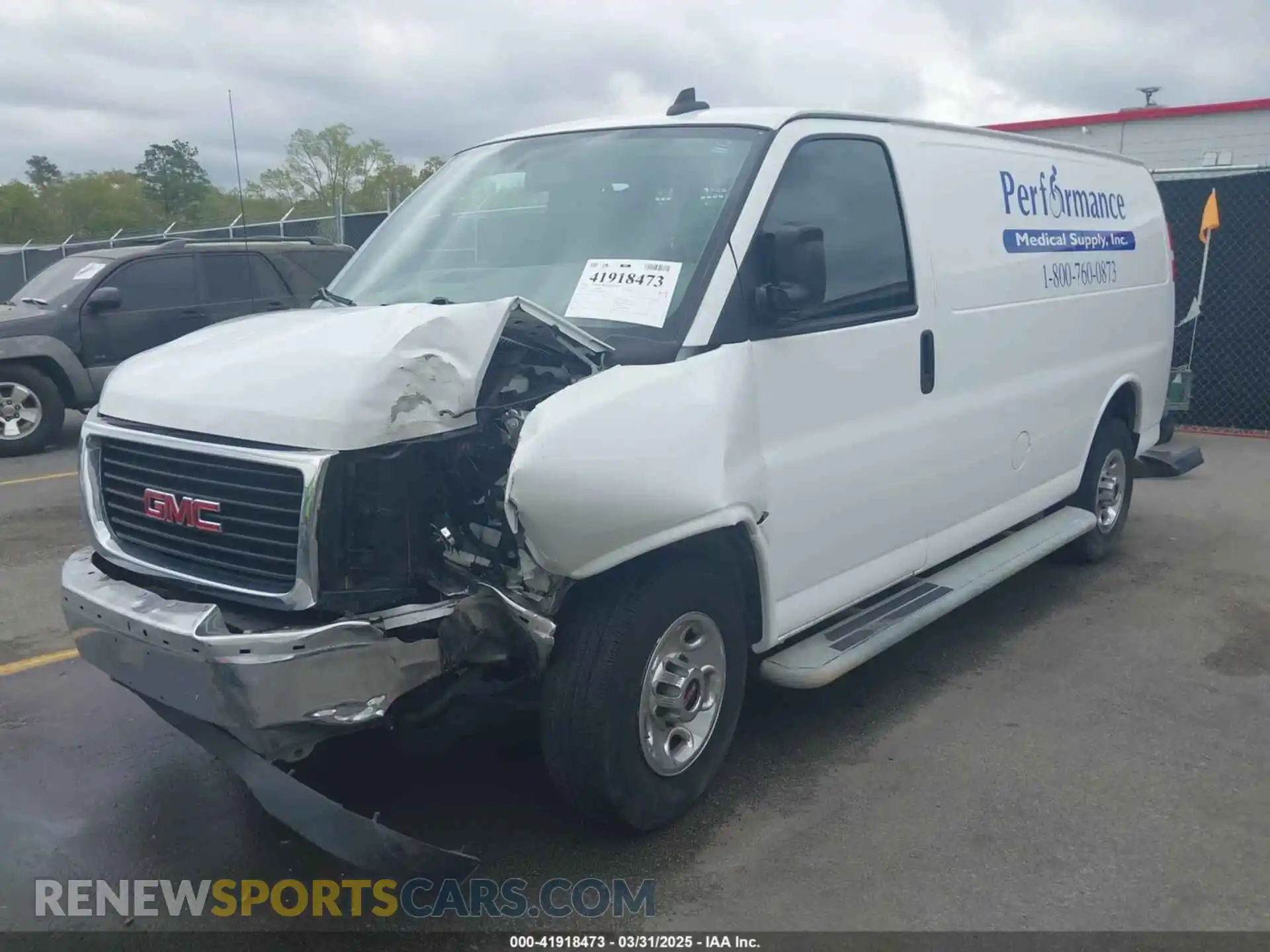 2 Photograph of a damaged car 1GTW7AFPXM1307496 GMC SAVANA CARGO 2021