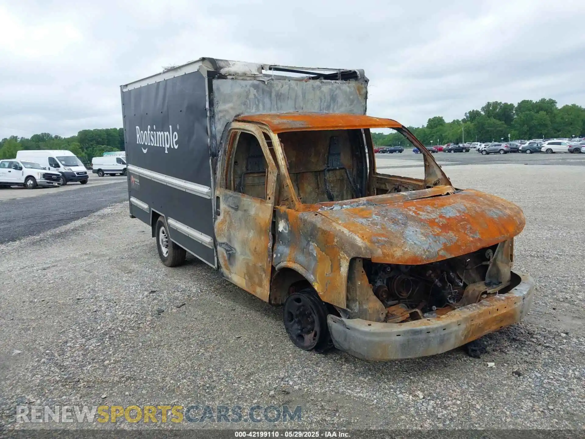 2 Photograph of a damaged car 1GD07RFP2K1176691 GMC SAVANA CUTAWAY 2019
