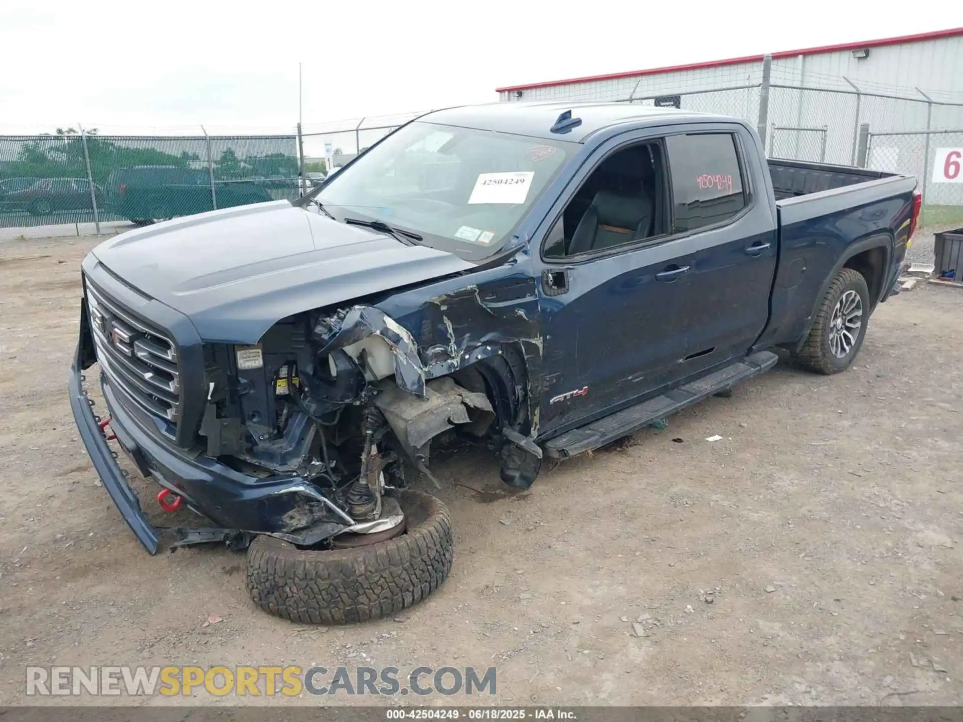 2 fotografías del automóvil dañado 1GTR9EED4KZ313508 GMC SIERRA 1500 2019