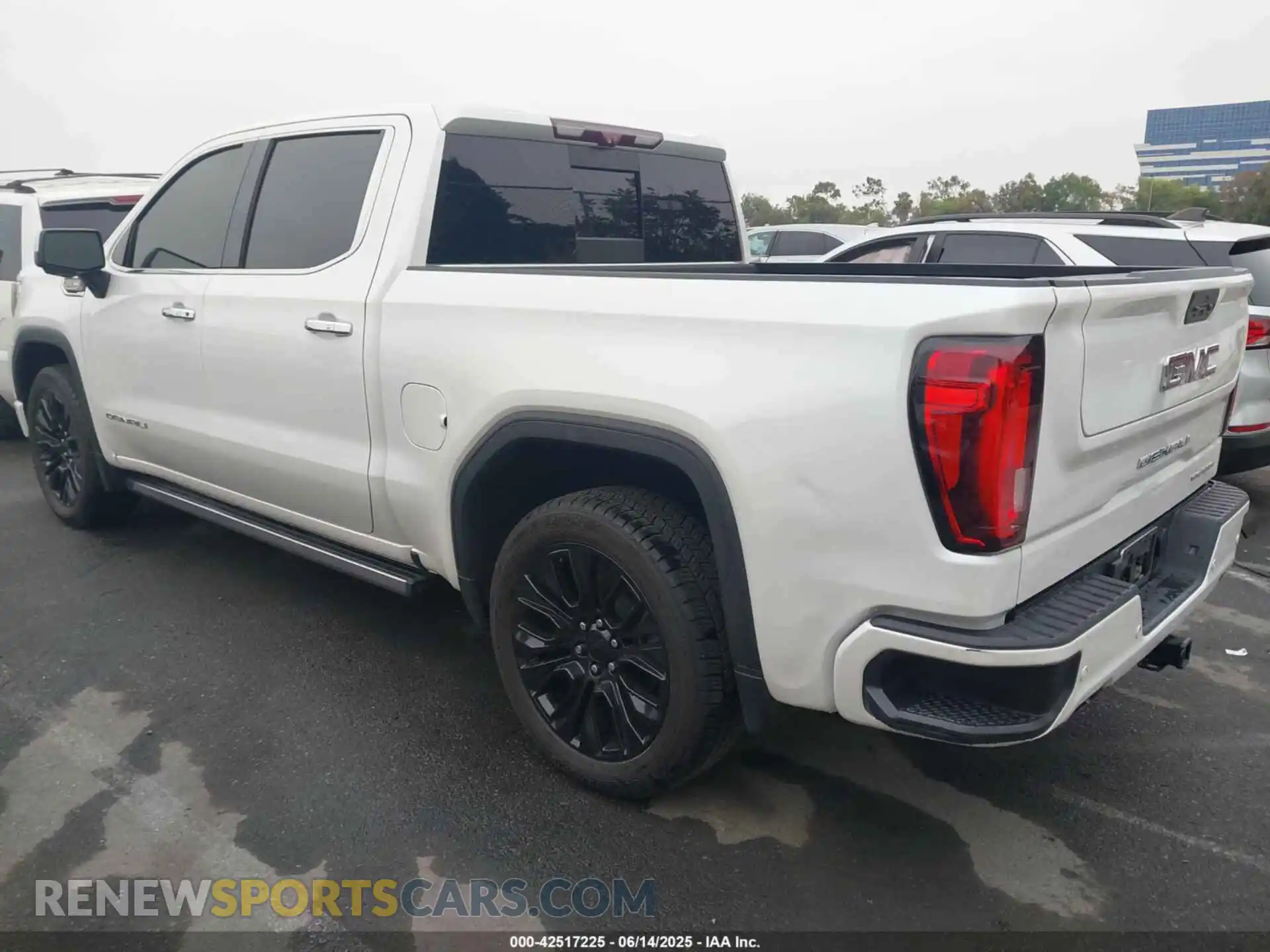 3 Фотография поврежденного автомобиля 1GTU9FEL5LZ160789 GMC SIERRA 1500 2020