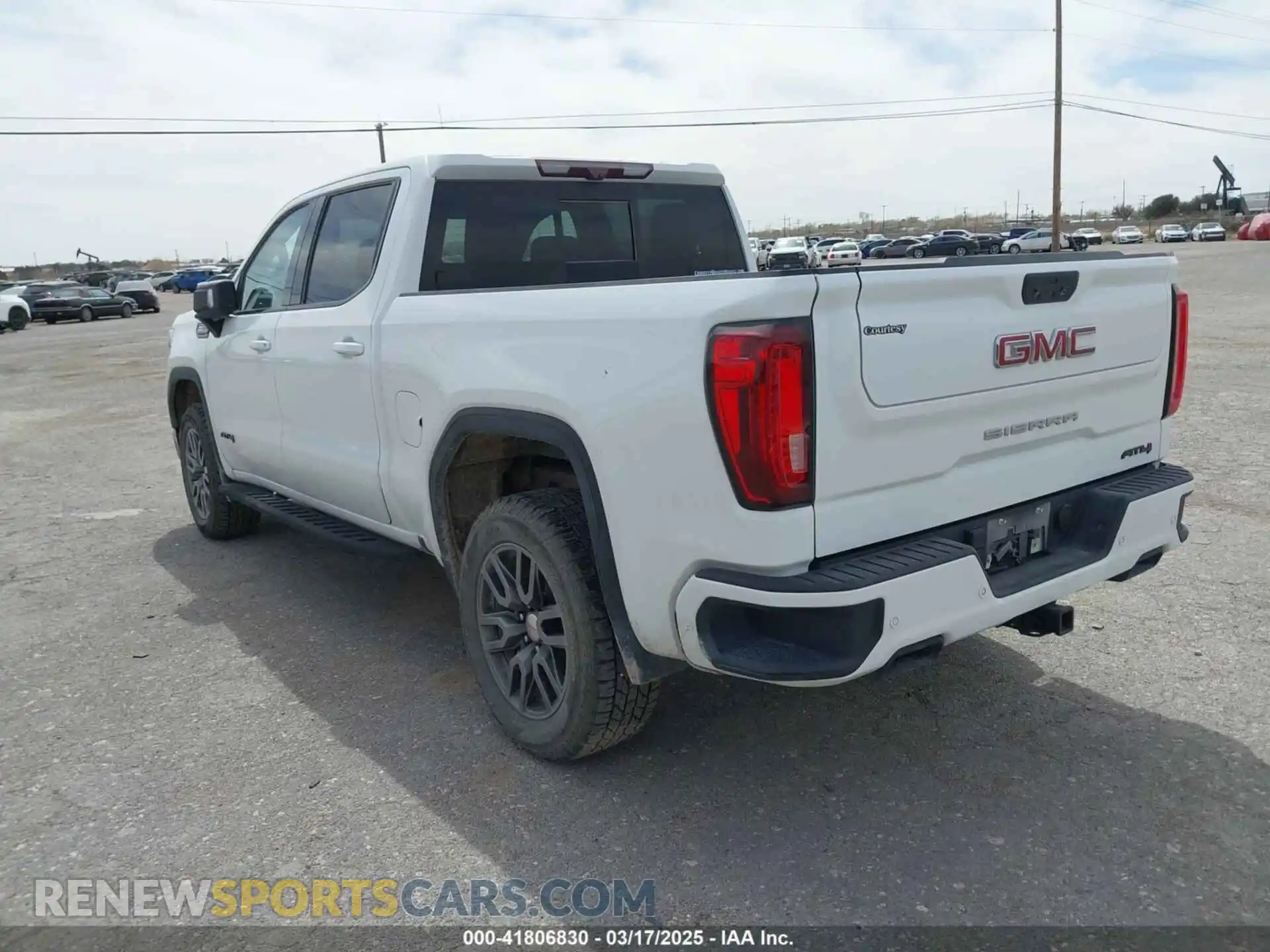 3 Photograph of a damaged car 1GTU9EET9MZ186193 GMC SIERRA 1500 2021