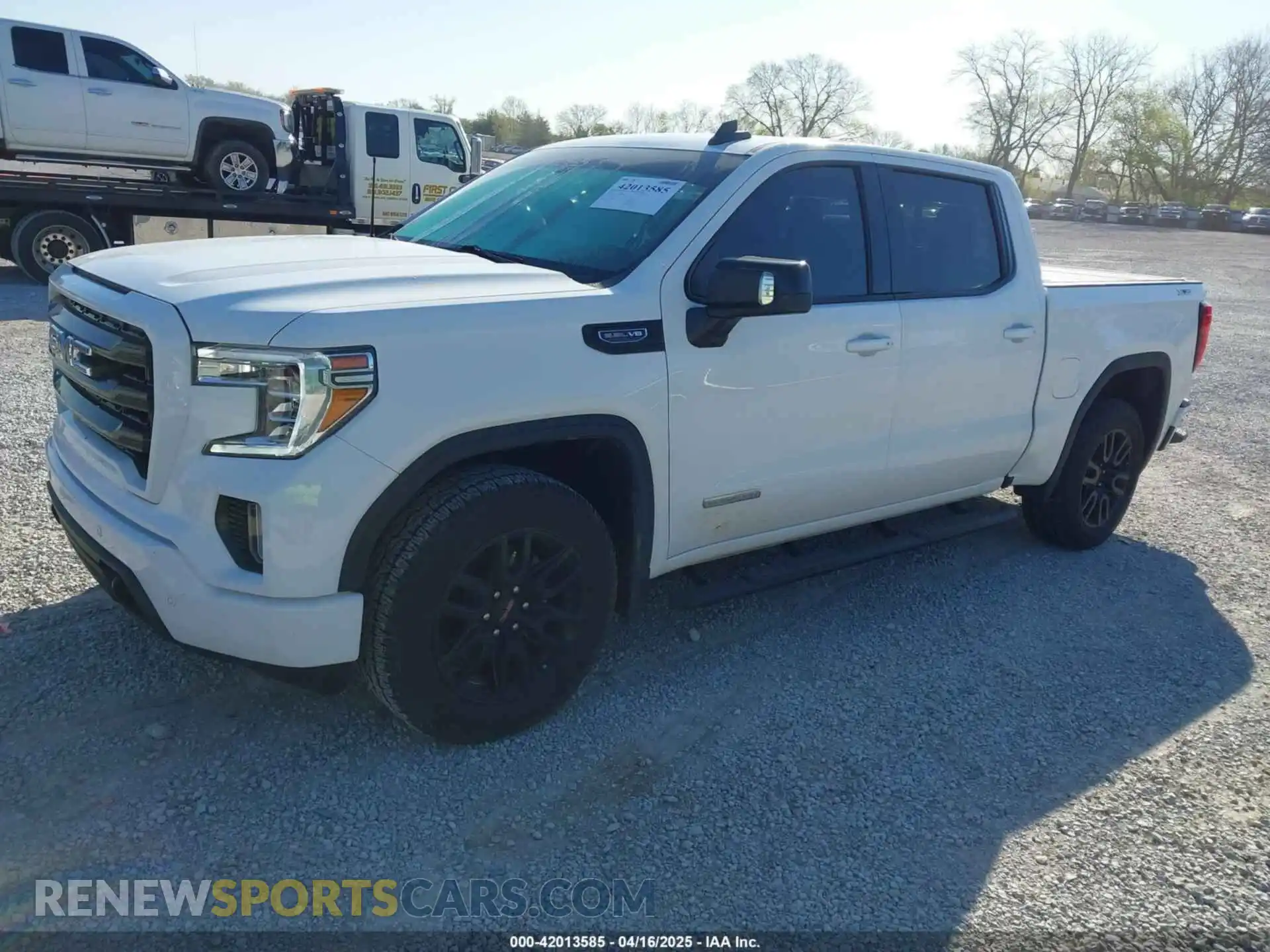 2 Photograph of a damaged car 3GTU9CED7MG289092 GMC SIERRA 1500 2021
