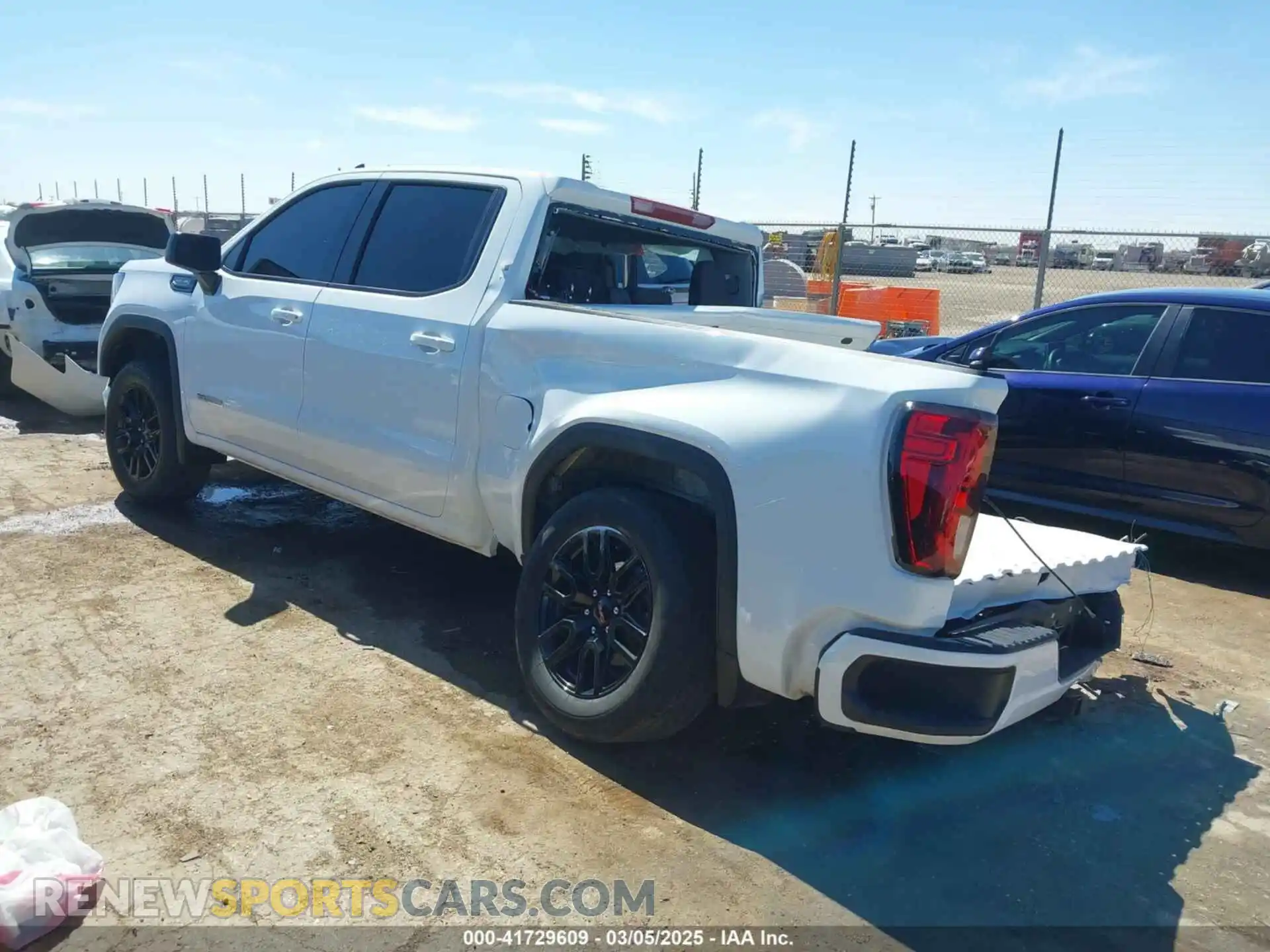 3 Photograph of a damaged car 3GTPHCED4RG372891 GMC SIERRA 1500 2024