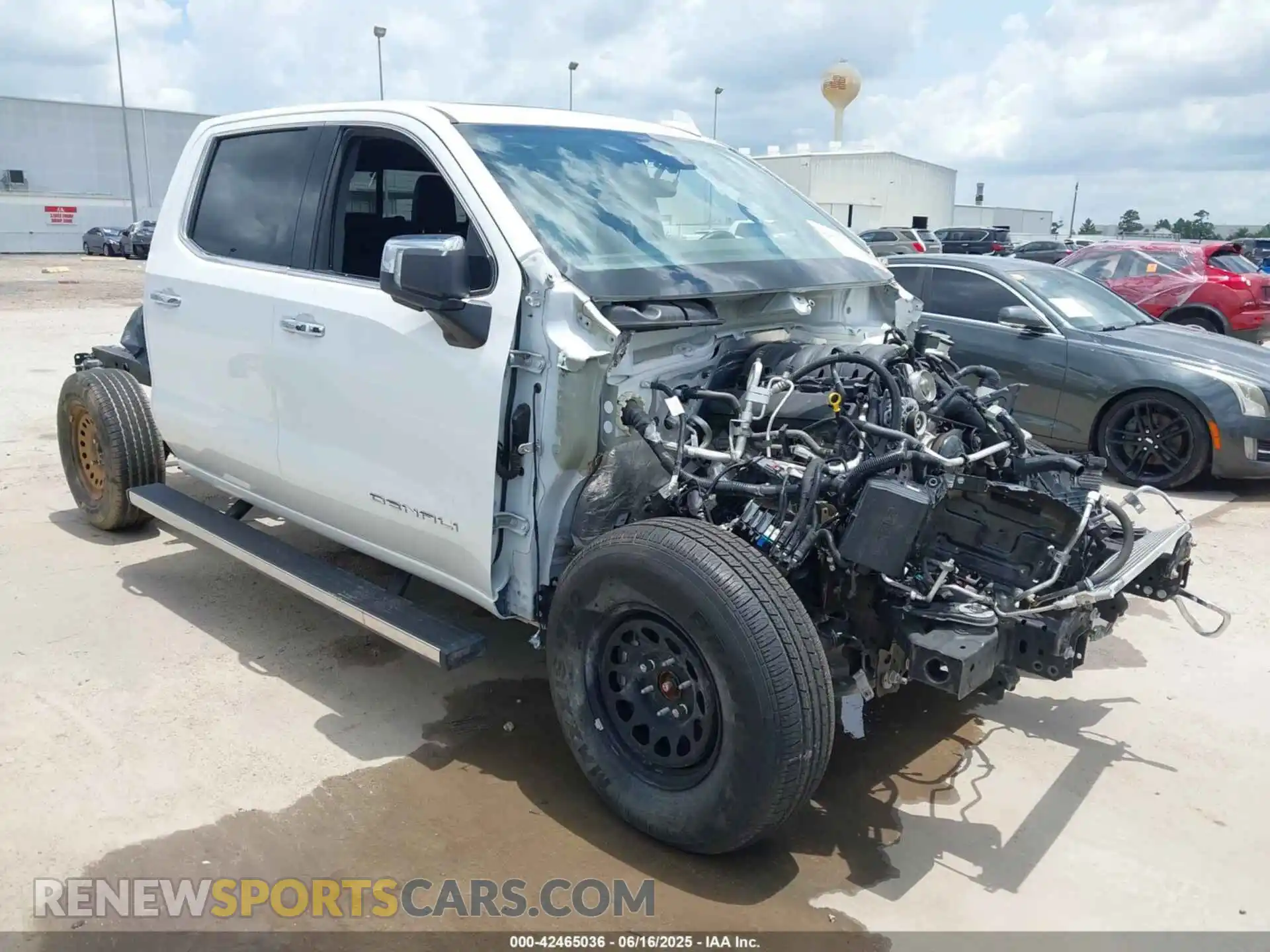 1 Фотография поврежденного автомобиля 3GTUUGED1RG124362 GMC SIERRA 1500 2024