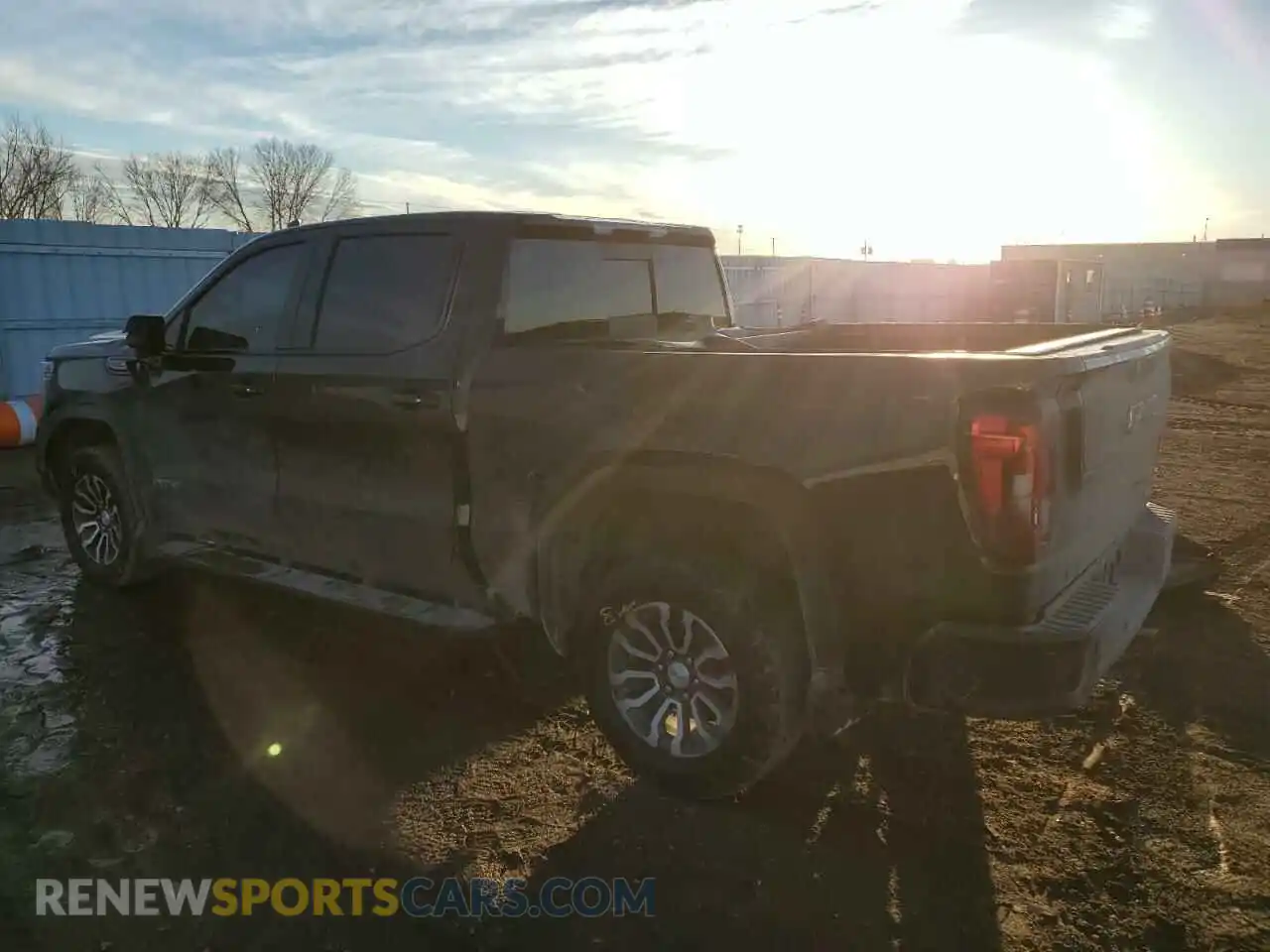 2 Photograph of a damaged car 1GTP9EED1KZ132969 GMC SIERRA 2019