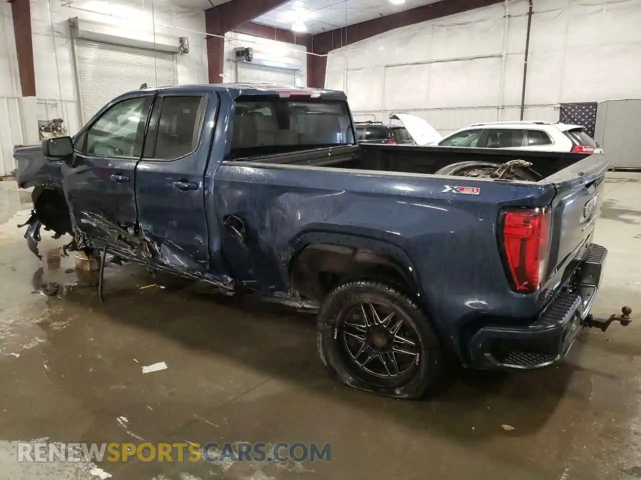 2 Photograph of a damaged car 1GTR9CEDXKZ339714 GMC SIERRA 2019