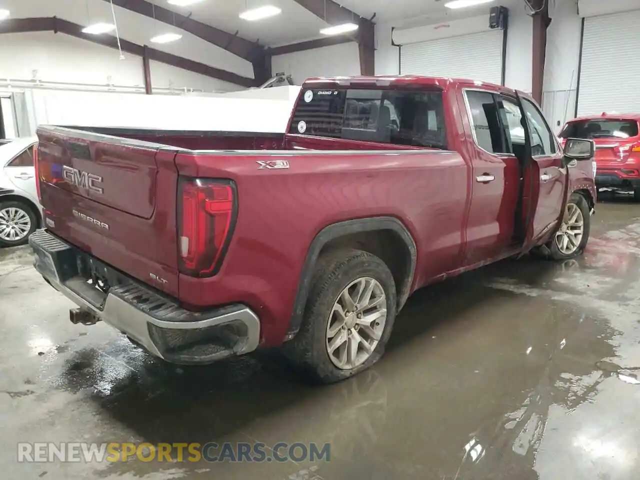 3 Photograph of a damaged car 1GTR9DED4KZ248458 GMC SIERRA 2019